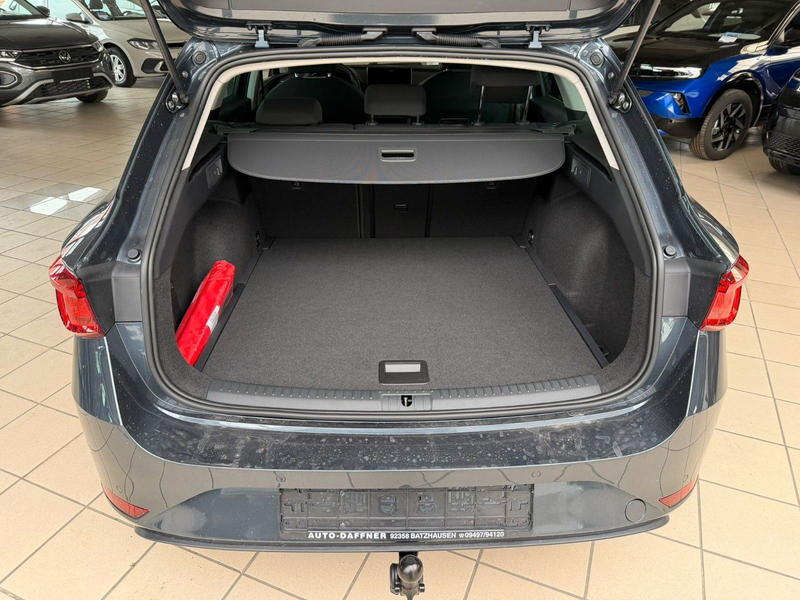 SEAT Leon 1.5 eTSI ACT 110kW Style DSG Sportstour. — photo 13
