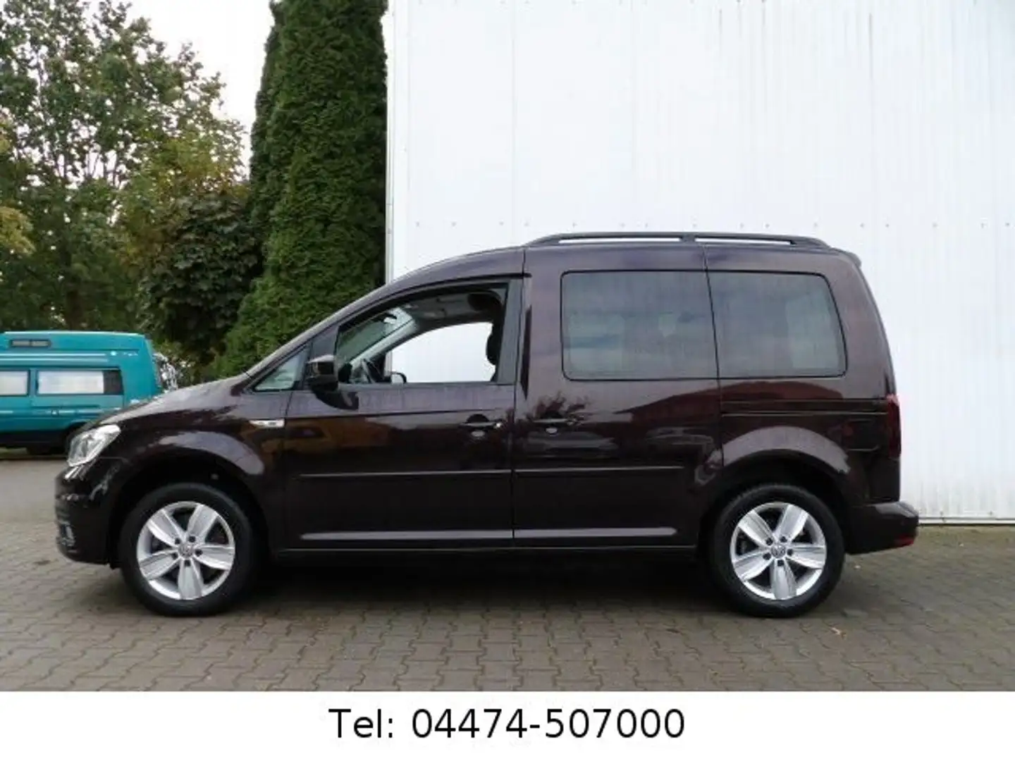 Volkswagen Caddy 1.4 Comfortline Xenon PDC Sizhg AHK Nero - 2