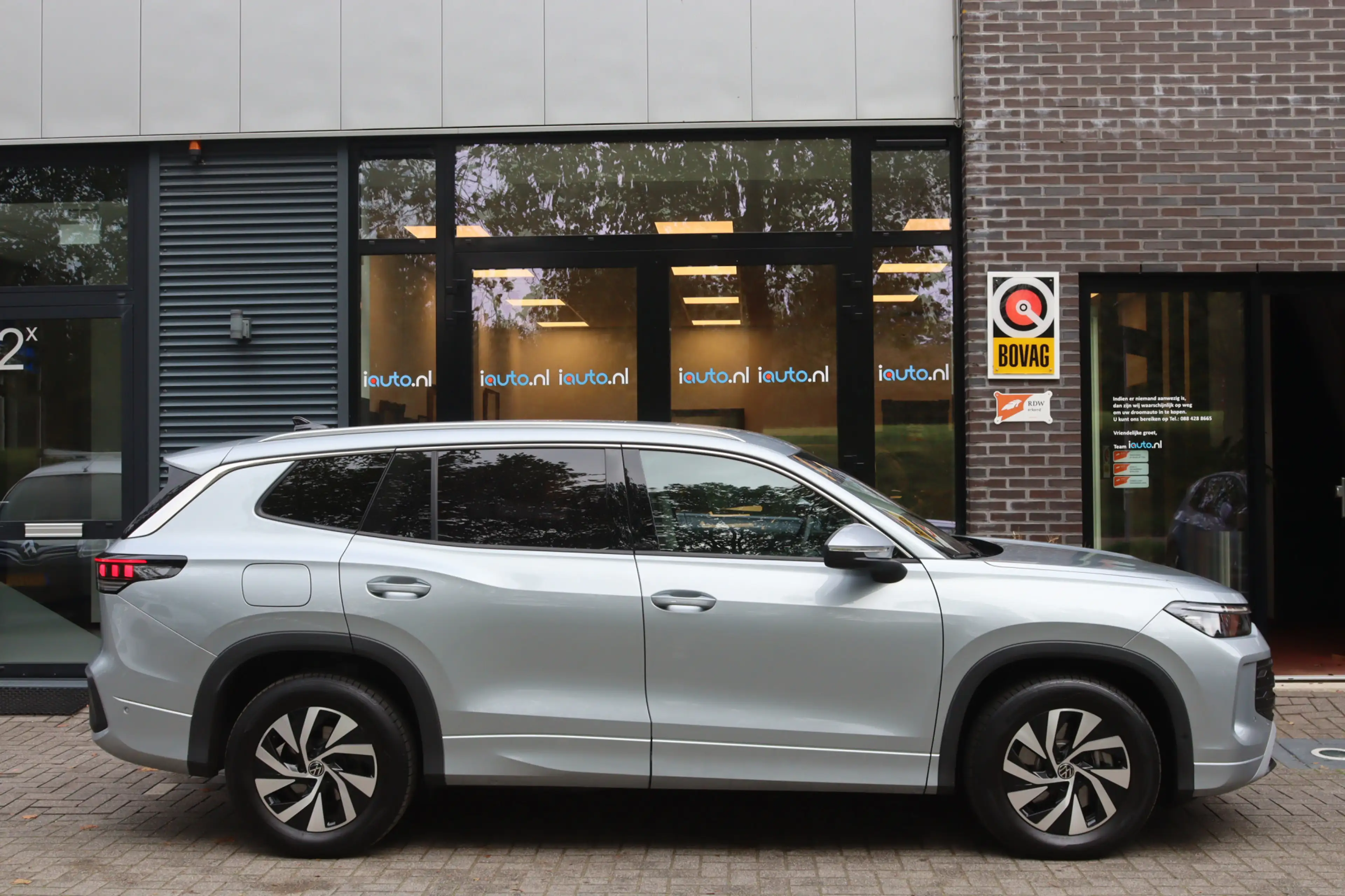 Volkswagen Tayron 1.5 eTSI DSG Edition 7p. IQ.Light/Keyless/Camera/A — photo 4