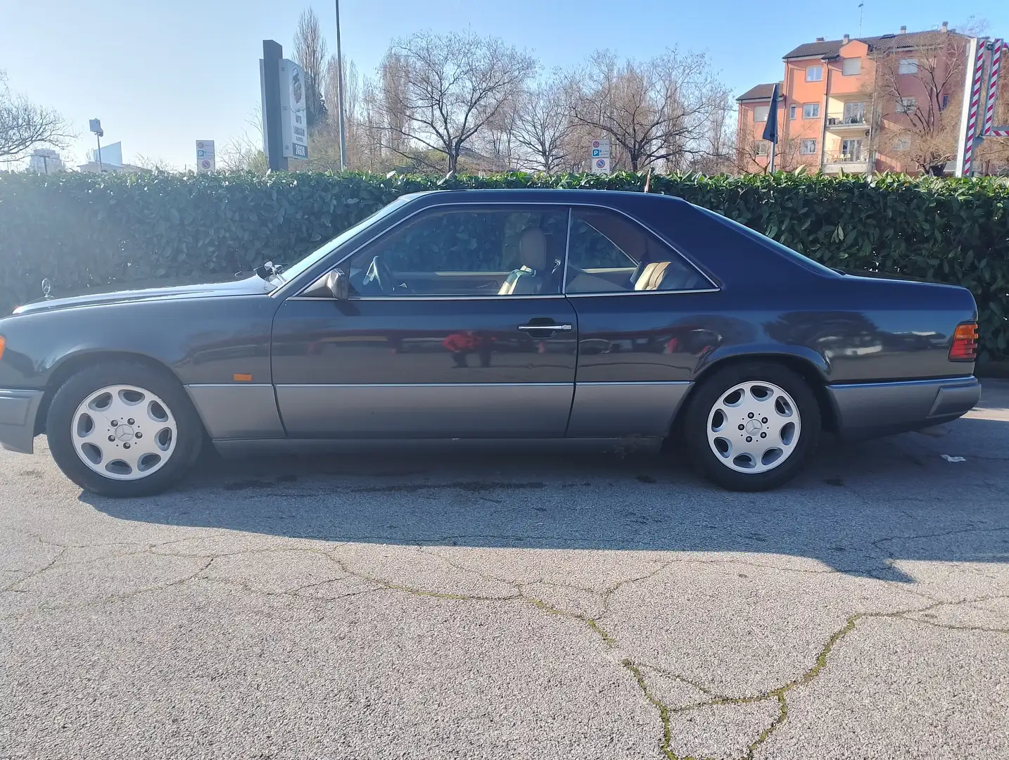 Mercedes-Benz 300 CE 24v Albastru - 2