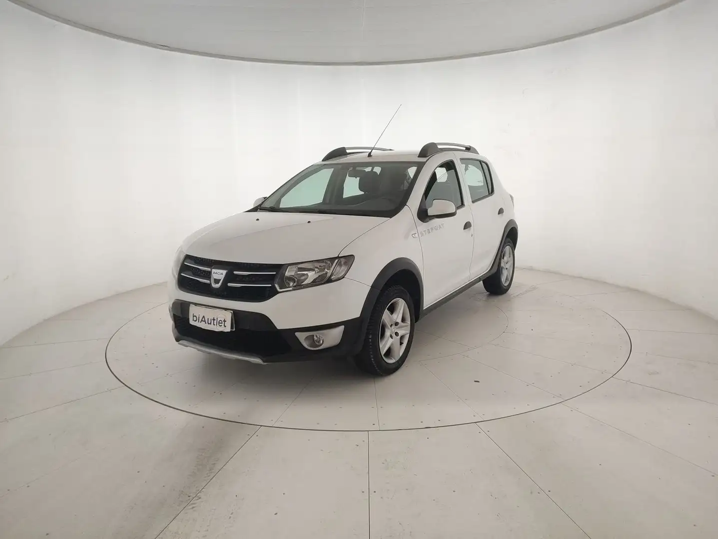 Dacia Sandero Stepway 1.5 dci s&s 90cv auto Weiß - 1