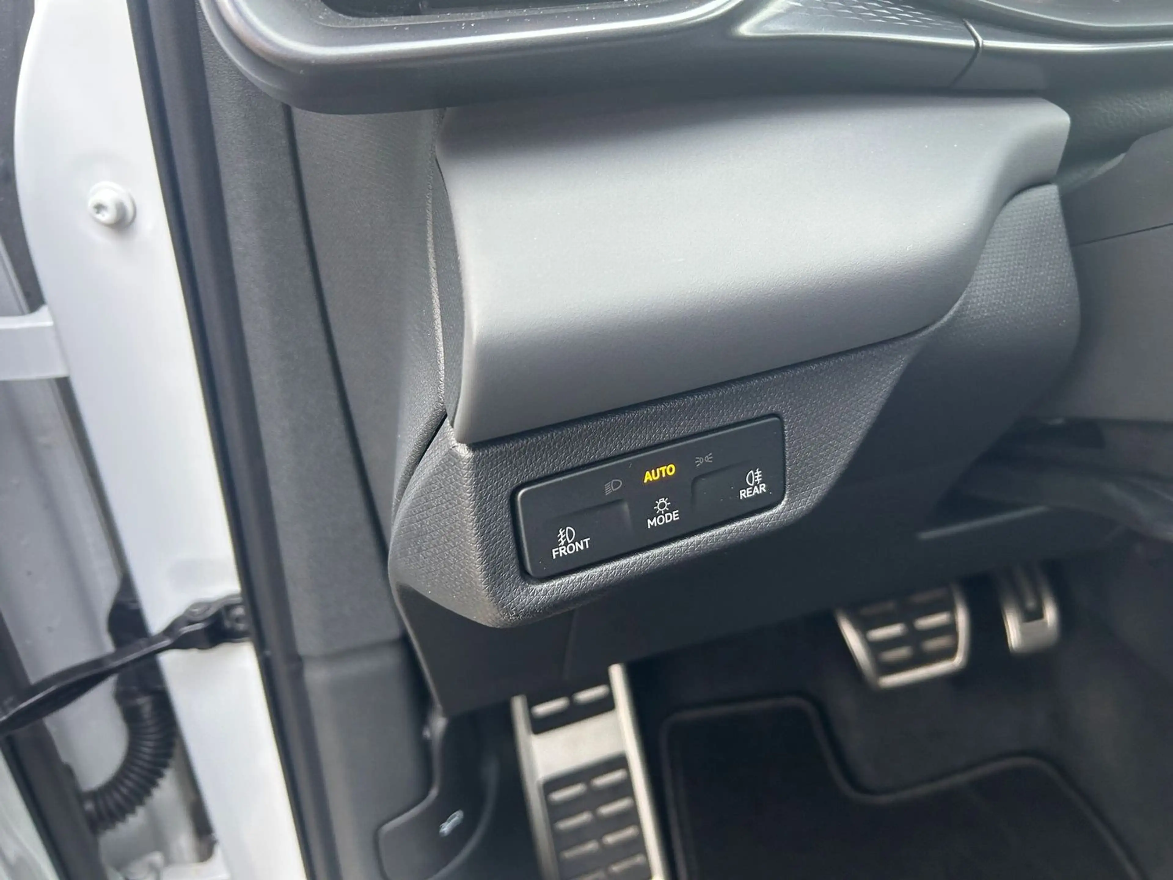 CUPRA Terramar 1.5 eTSI DSG *HEADUP*NAVI*LED*4SEASON*SHZ*KAMERA* — photo 15
