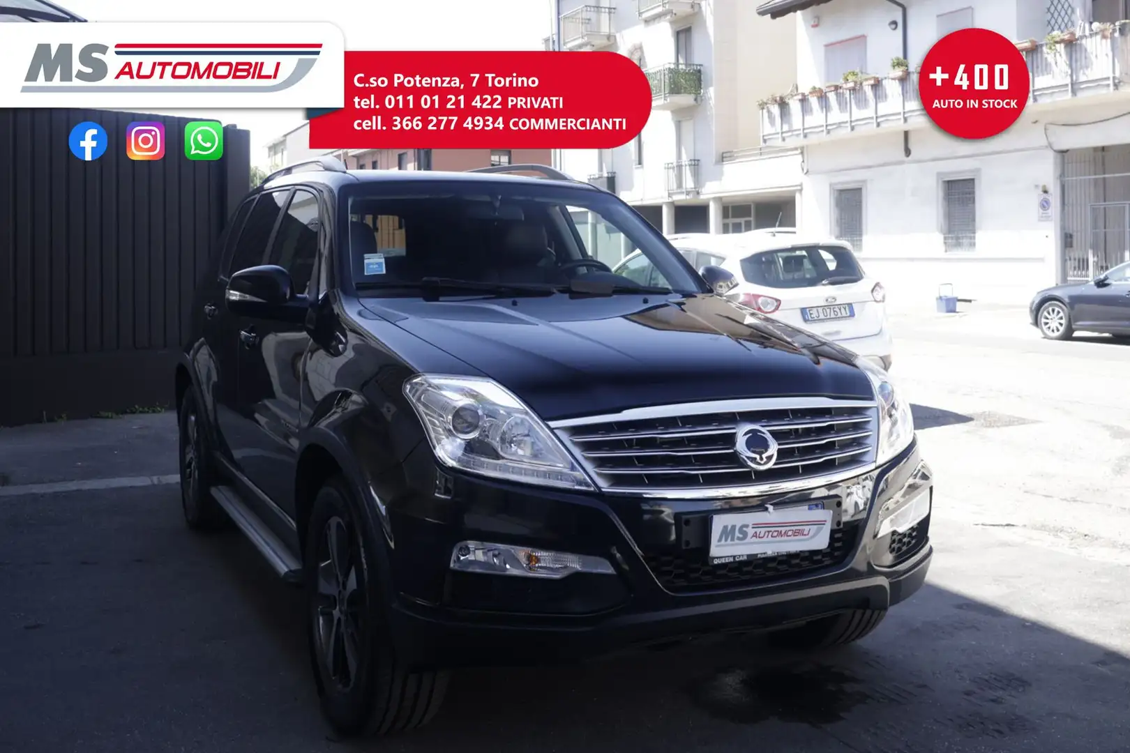 SsangYong Rexton Ssangyong Rexton W 2.2 Diesel 4WD M/T Plus Smart Nero - 1