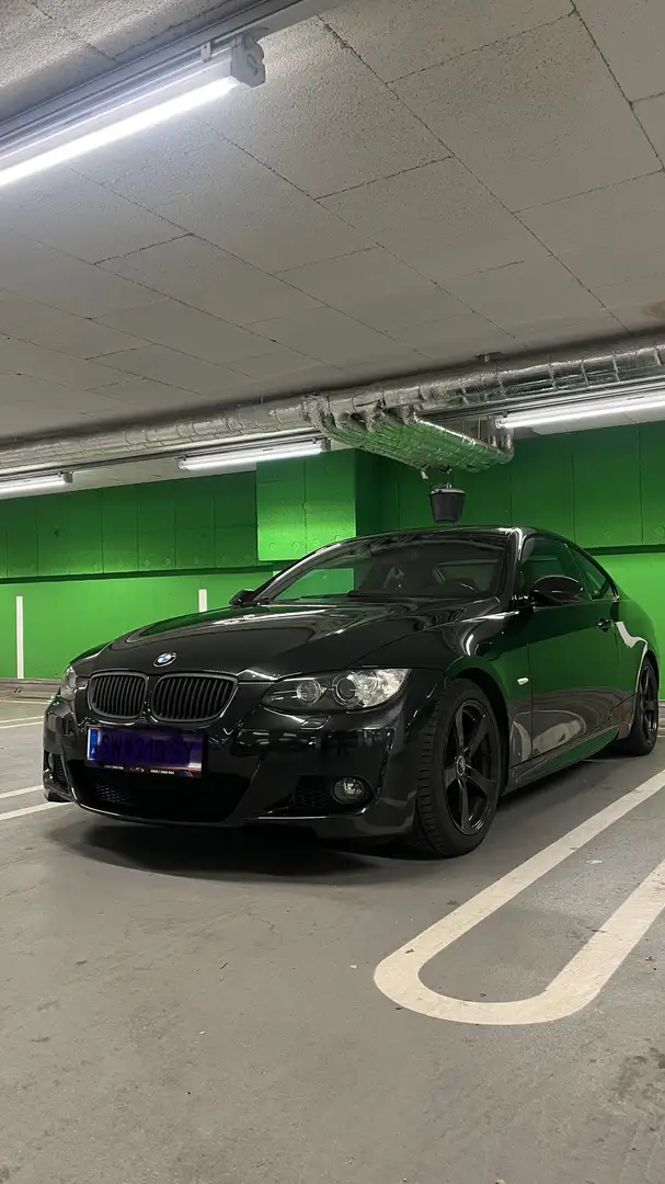BMW 325 Schwarz - 1