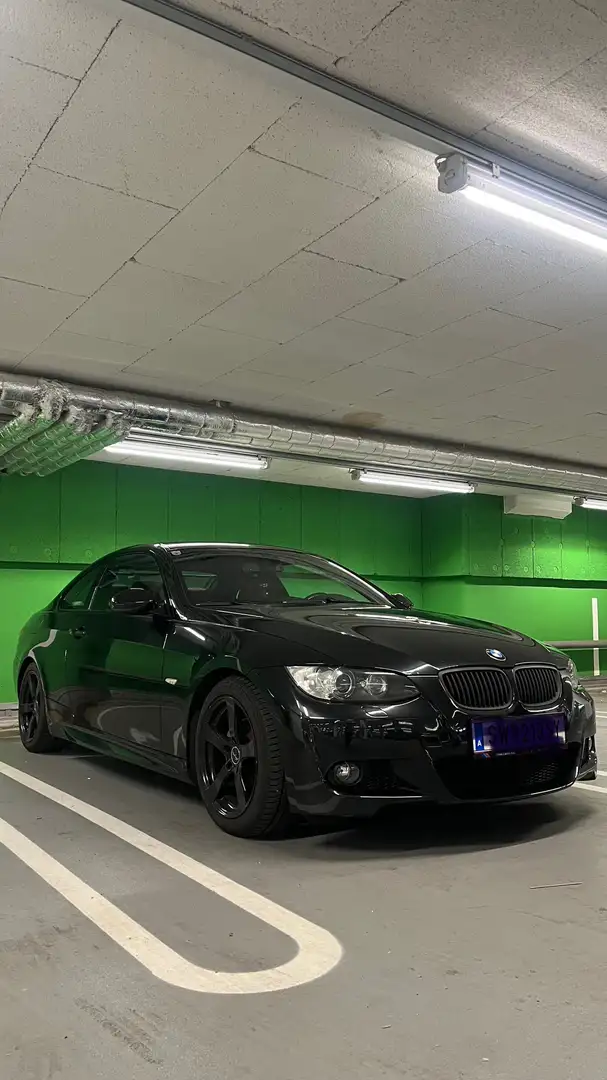 BMW 325 Schwarz - 2