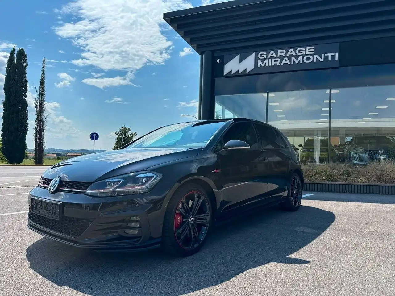 Volkswagen Golf GTI