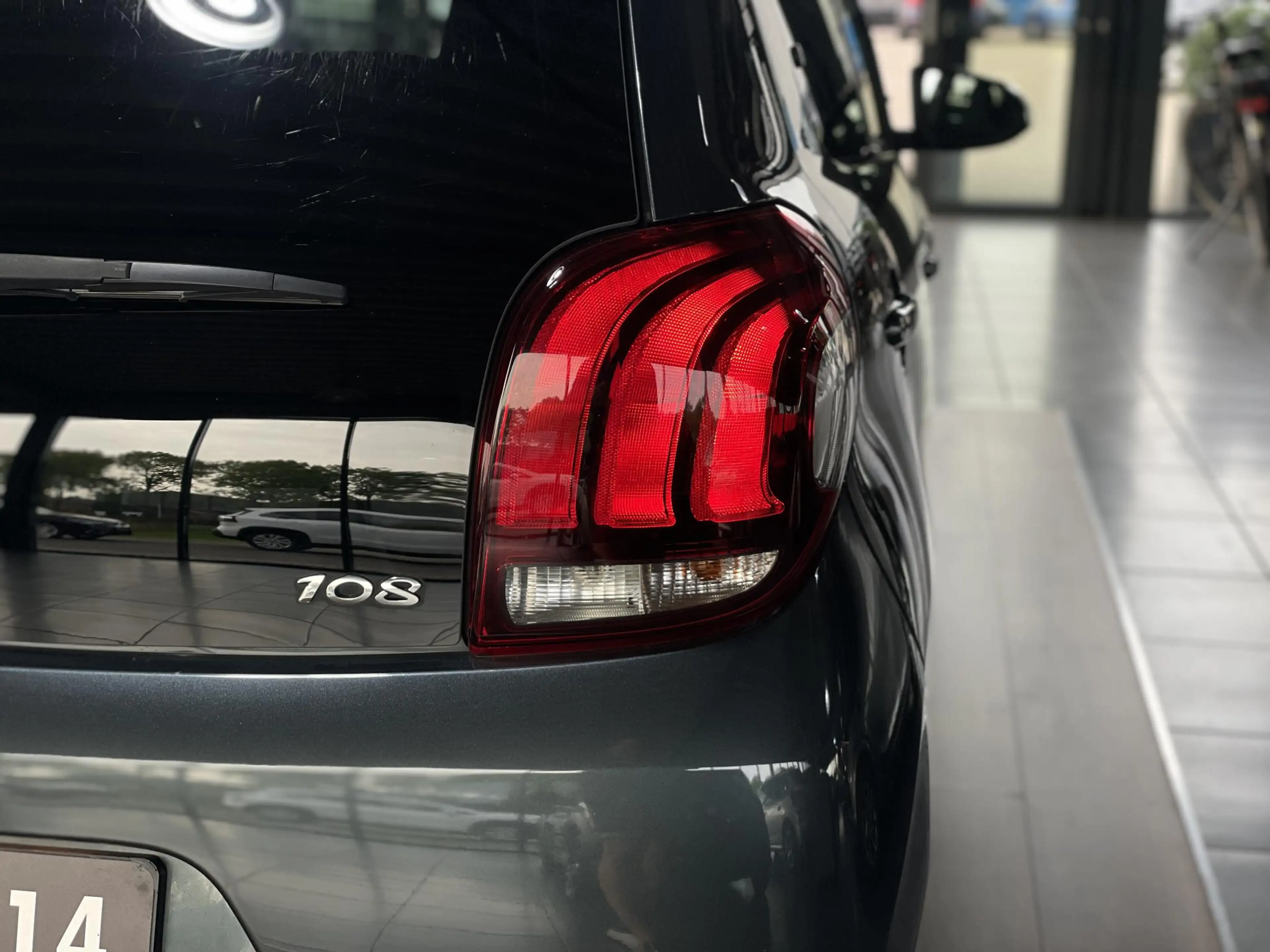 Peugeot 108 1.0 e-VTi Active TOP! — photo 29