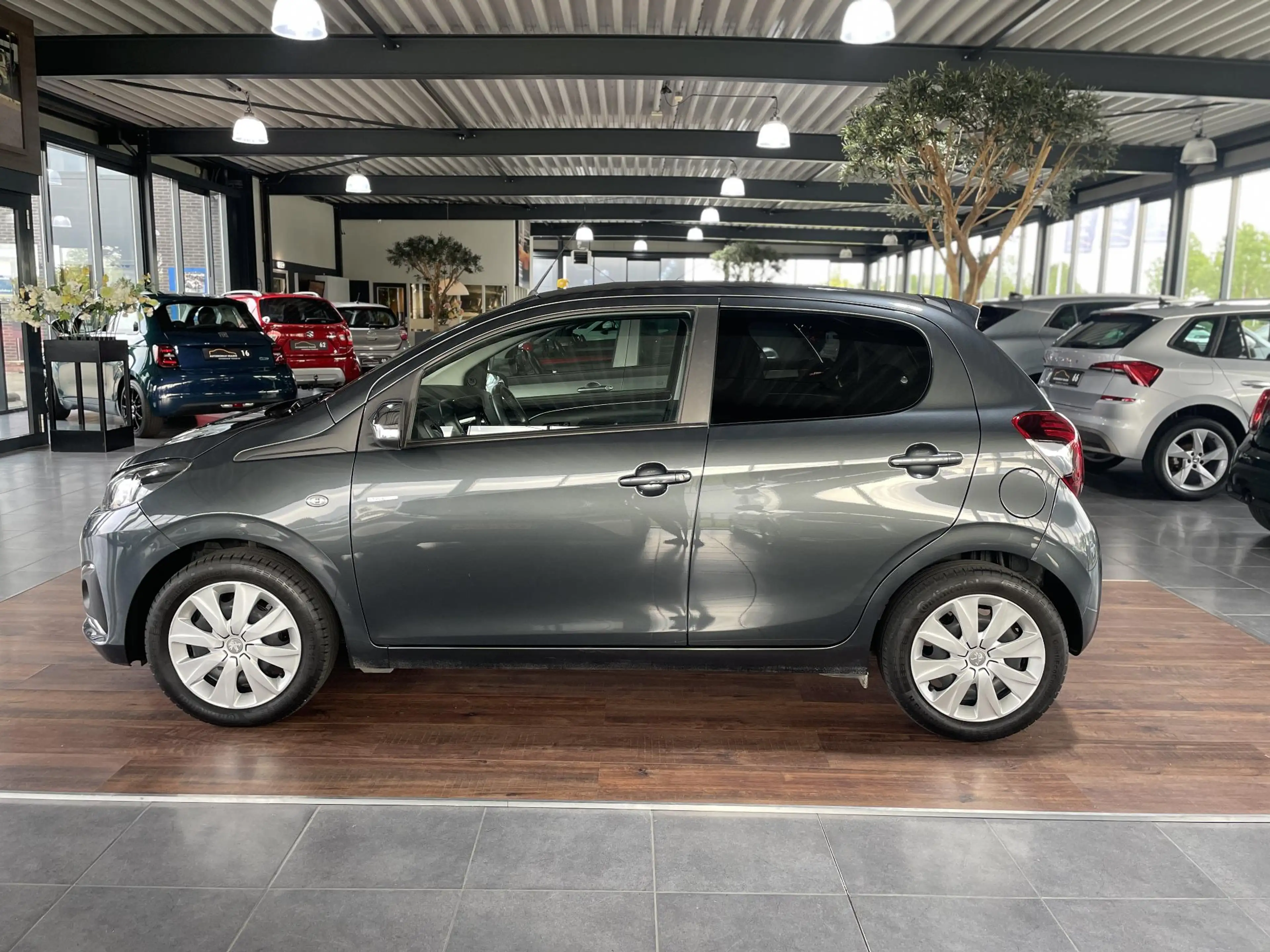 Peugeot 108 1.0 e-VTi Active TOP! — photo 24
