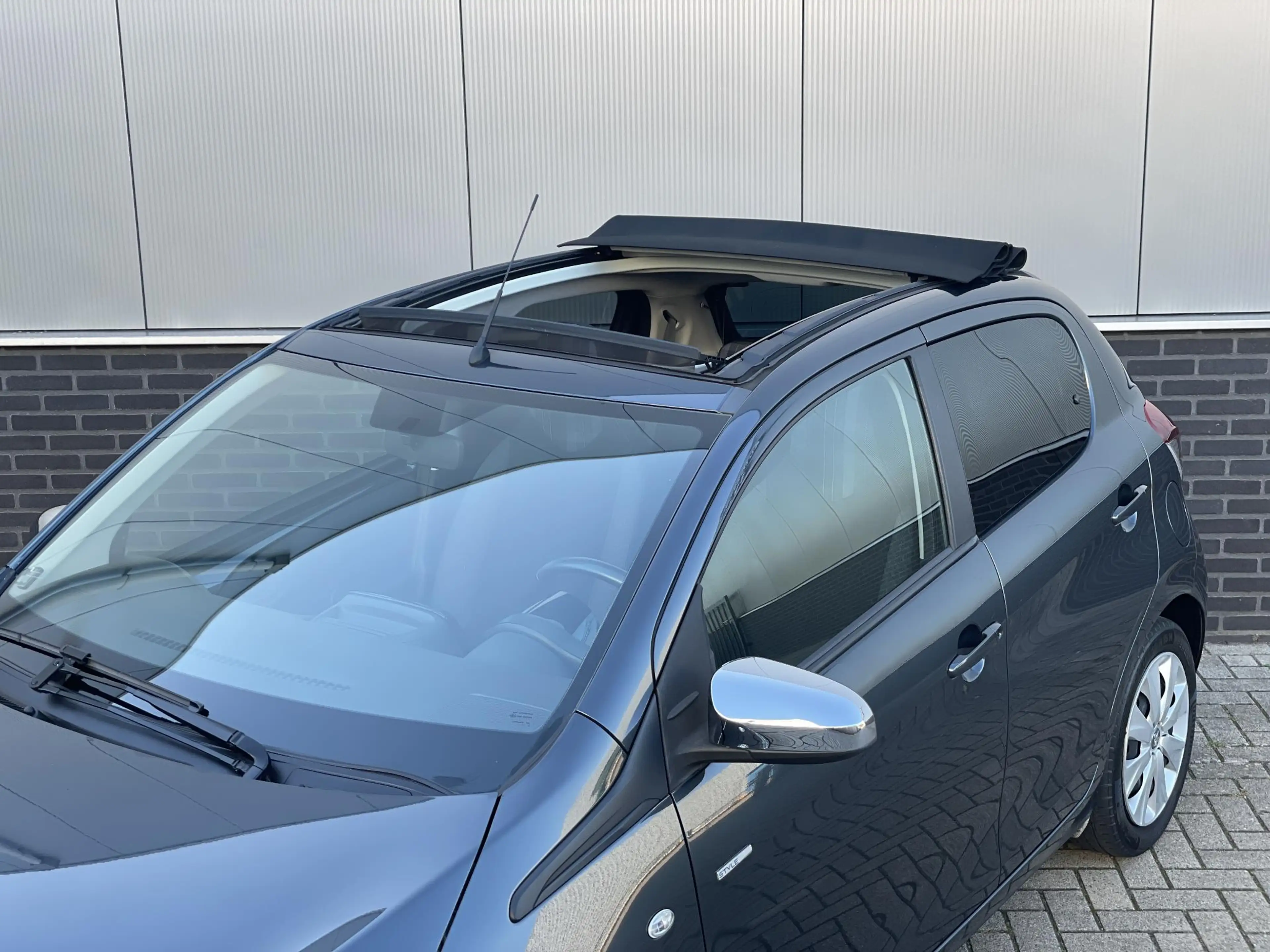 Peugeot 108 1.0 e-VTi Active TOP! — photo 2