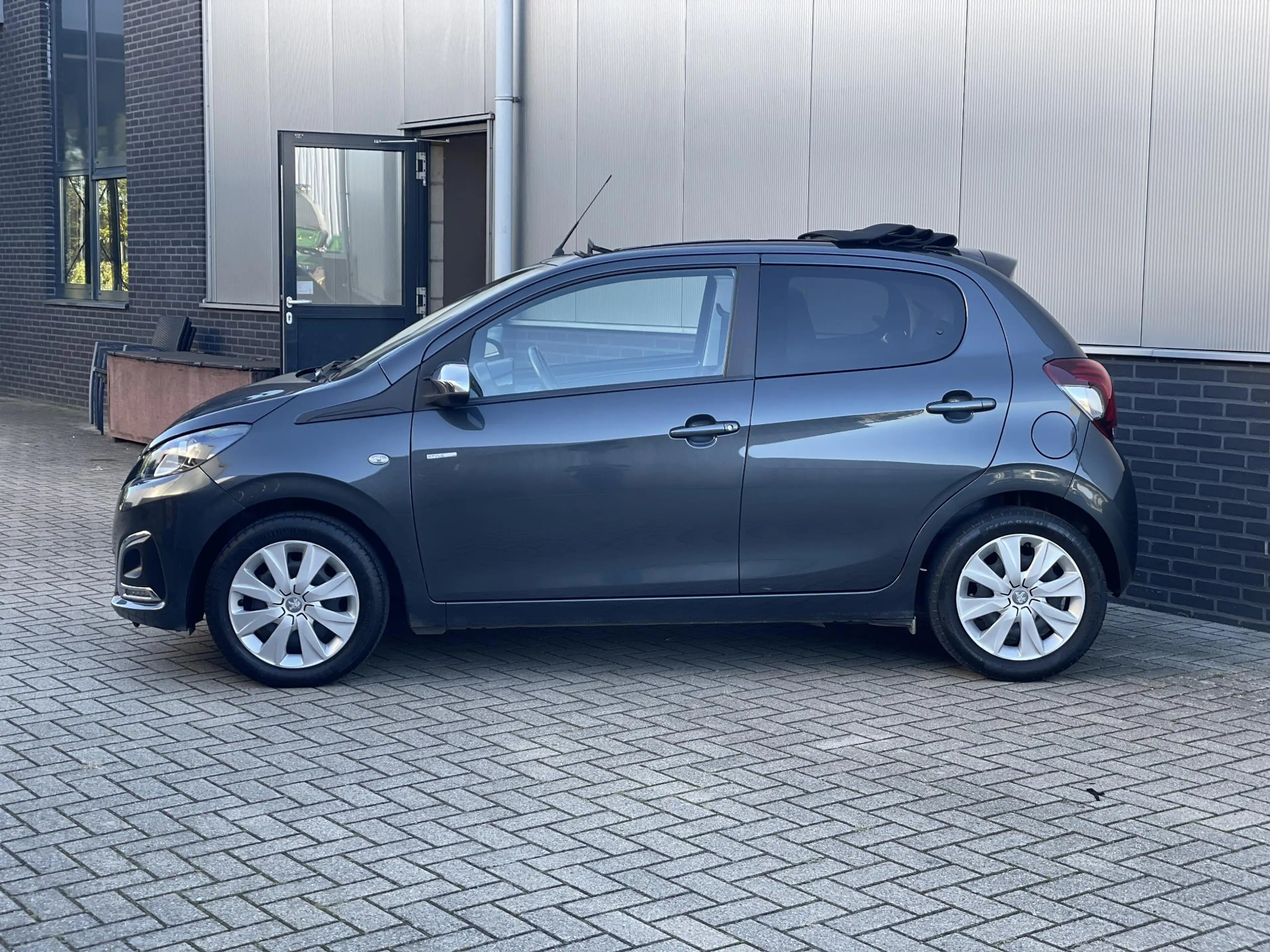 Peugeot 108 1.0 e-VTi Active TOP! — photo 3
