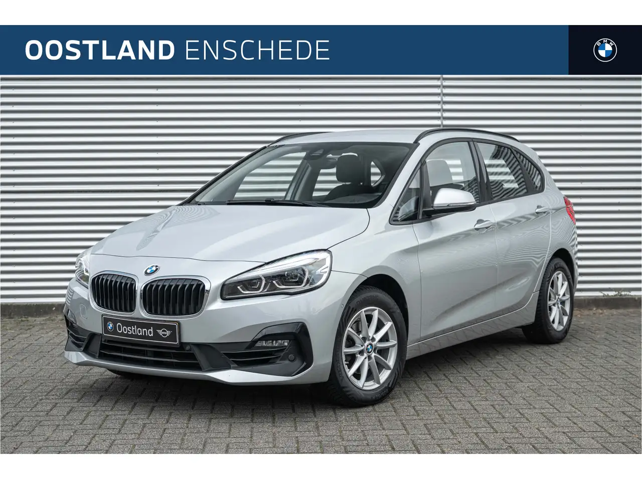 BMW 216