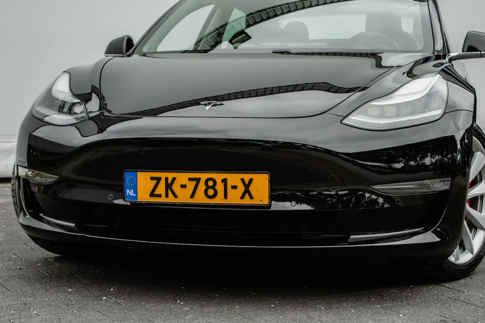 Tesla Model 3 Standard RWD Plus 60 kWh 19" Lmv/ Panoramadak/ Cam Negro - 2