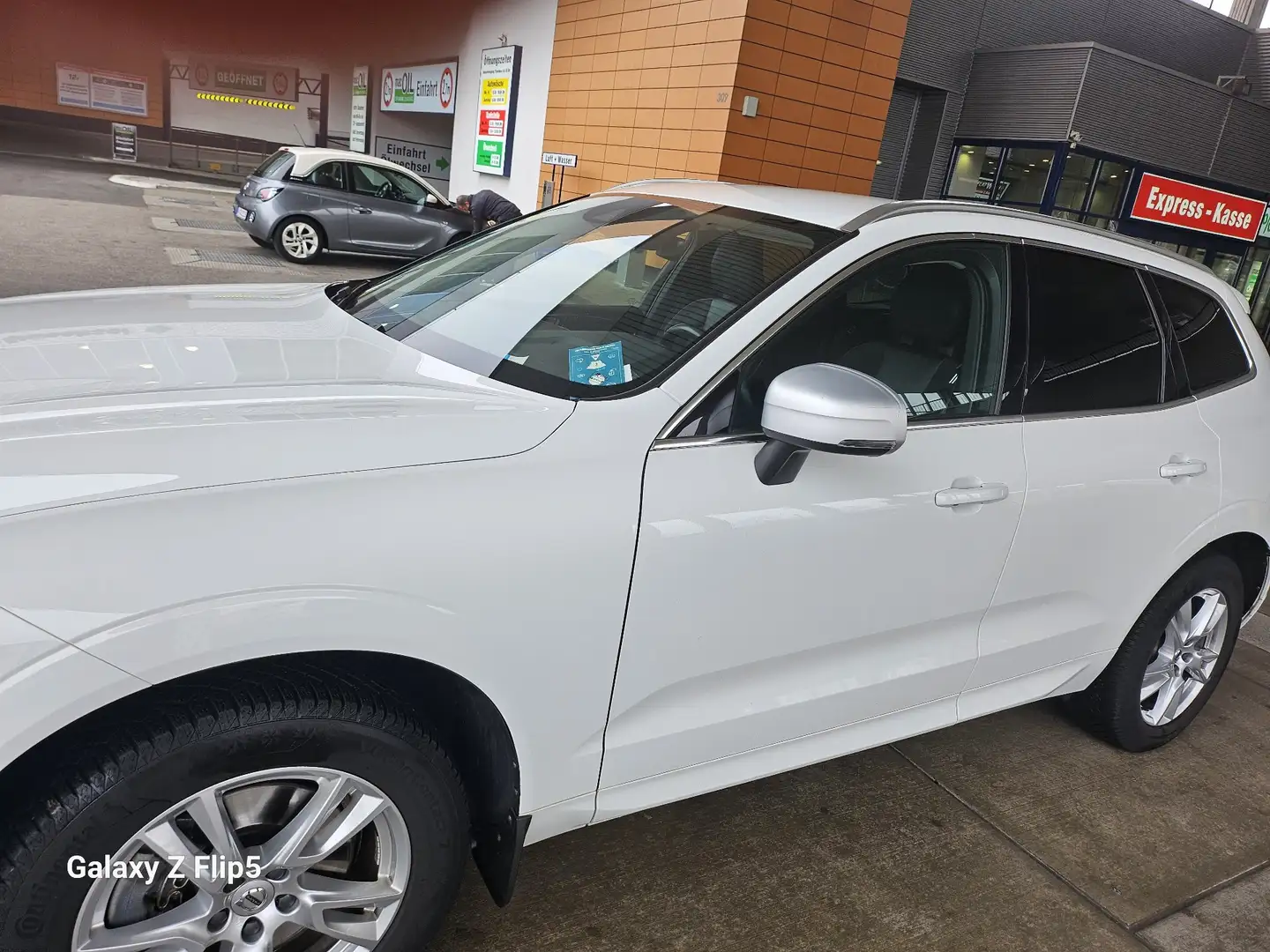 Volvo V60 Cross Country Pro AWD - 2
