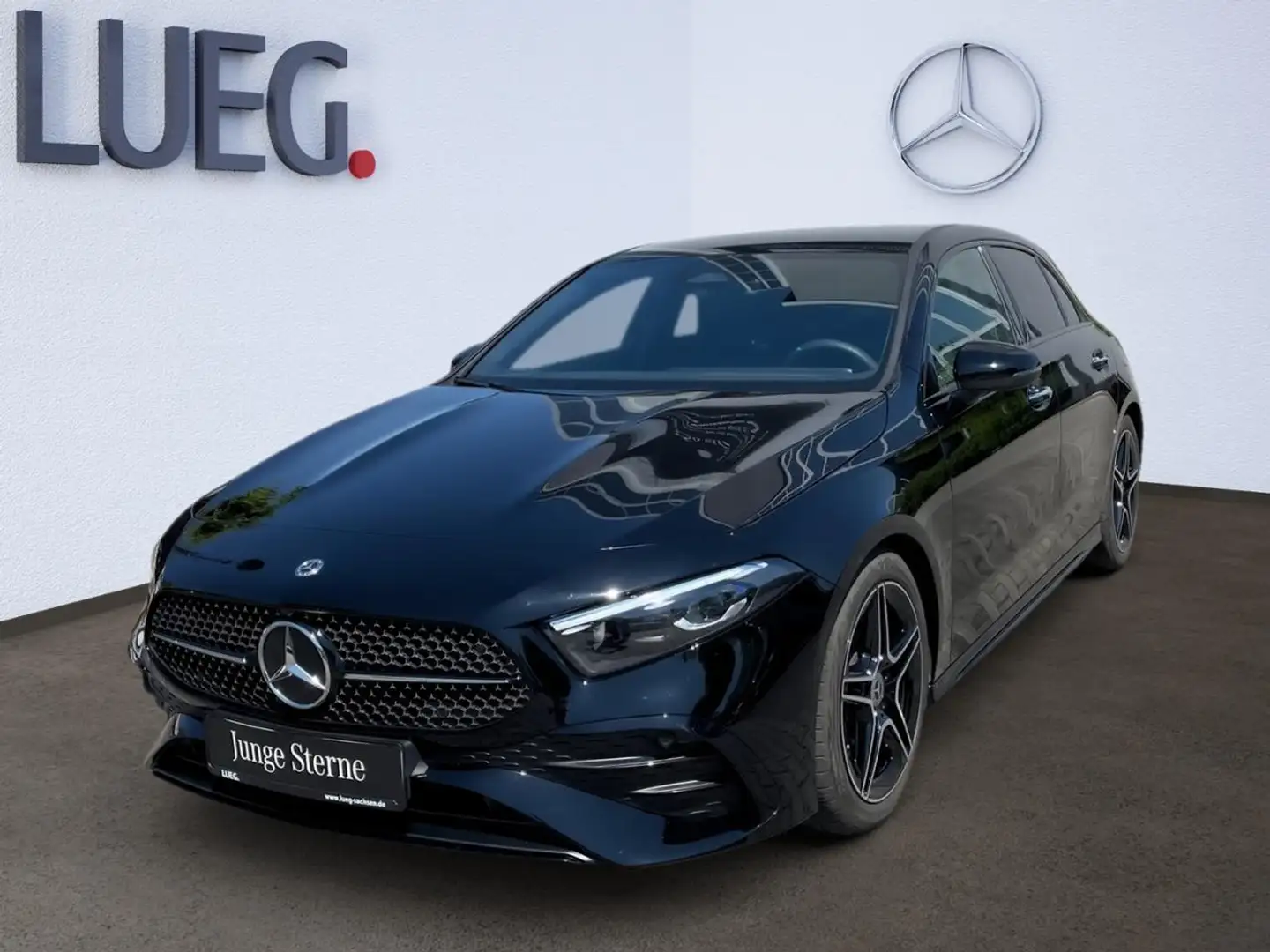 Mercedes-Benz A 180 AMG+NIGHT+MULTIBEAM-LED+NAVI+WINTERPAKET Negru - 1
