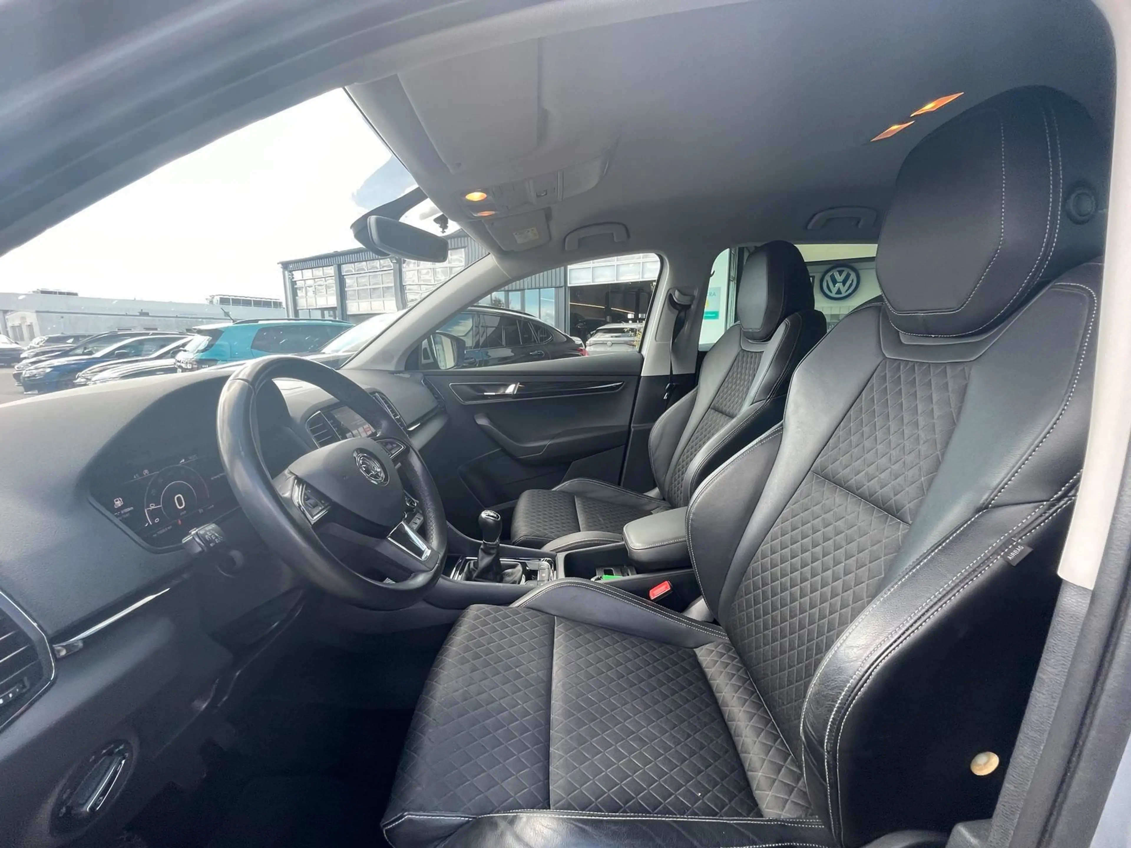 Skoda Karoq Style SHZ+CarPlay+RFK+LED+Tempomat — photo 12