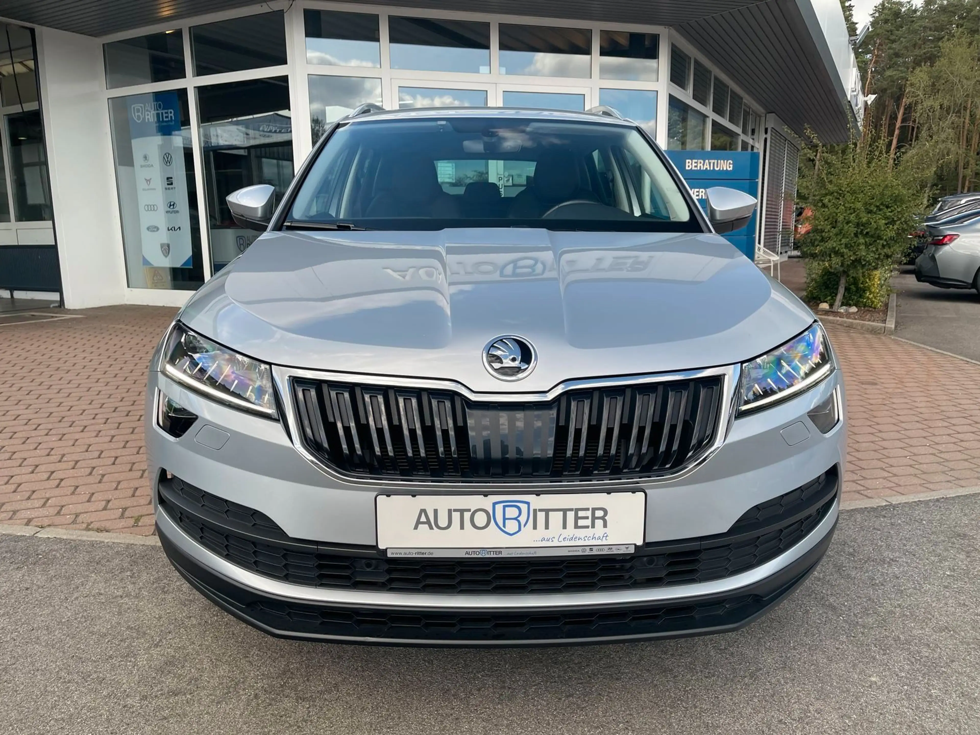 Skoda Karoq Style SHZ+CarPlay+RFK+LED+Tempomat — photo 2