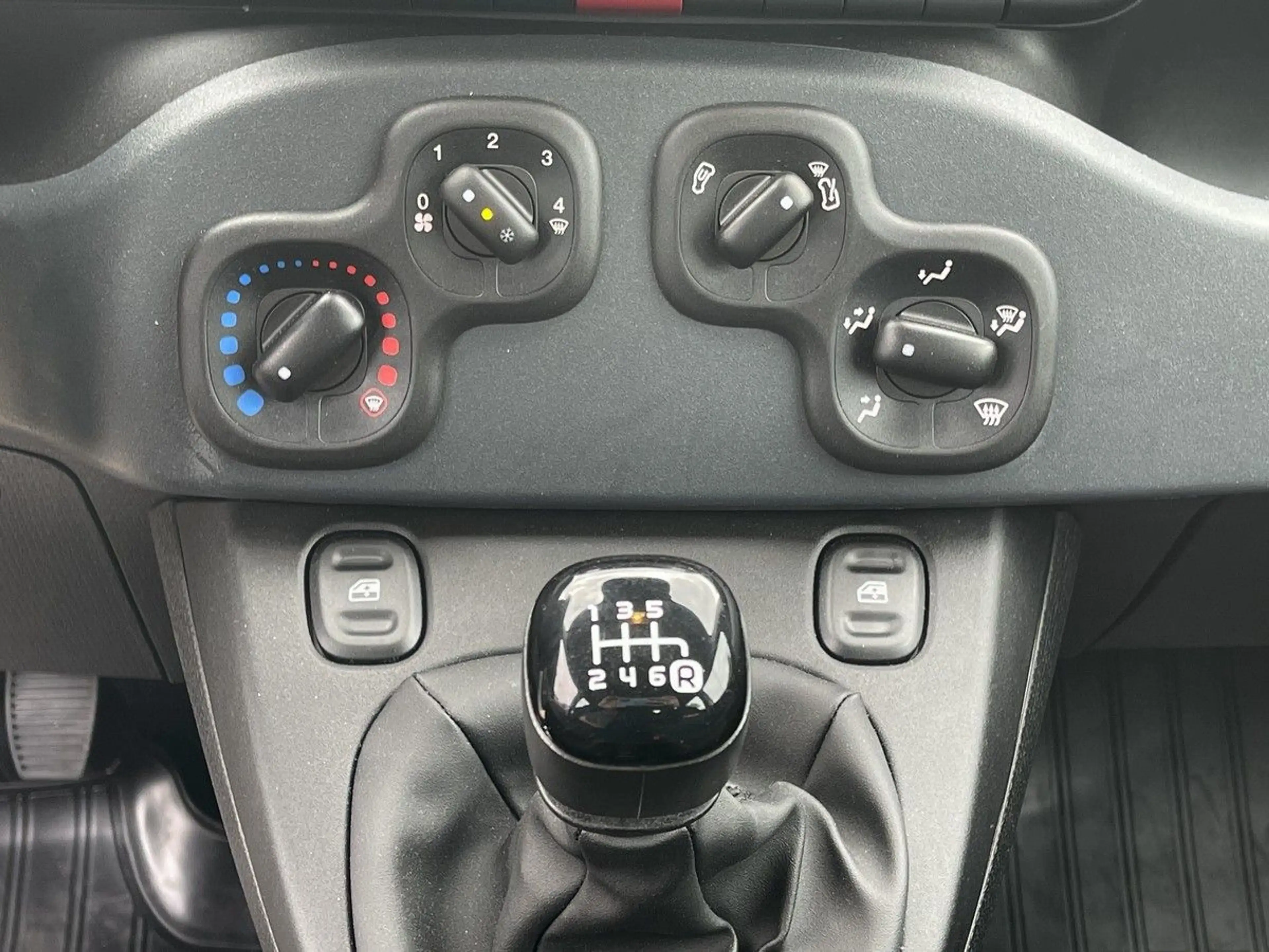 Fiat Panda PDC hinten + Klima — photo 13