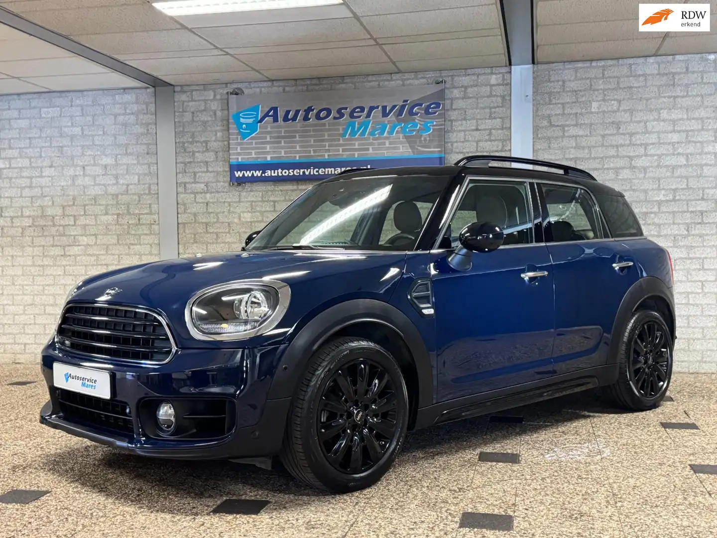 MINI Cooper Countryman Mini 1.5 Business Edition, Navi, cruise, Sportlede Blauw - 1