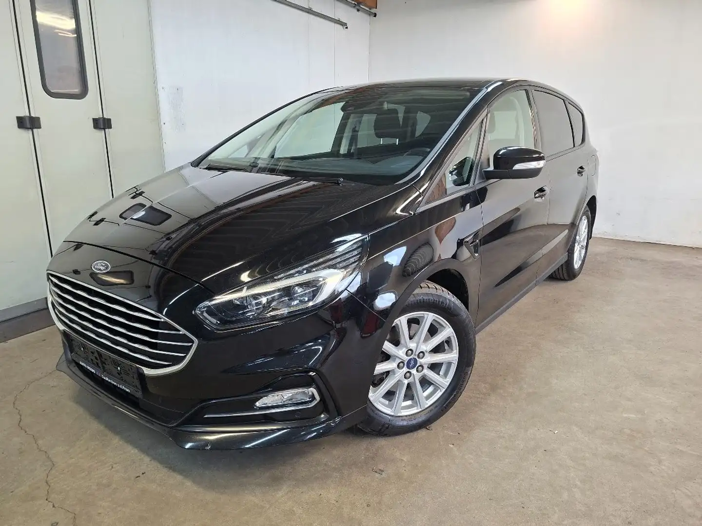 Ford S-Max 2.0 EcoBlue Aut. LED, Kamera, W-Paket Schwarz - 1