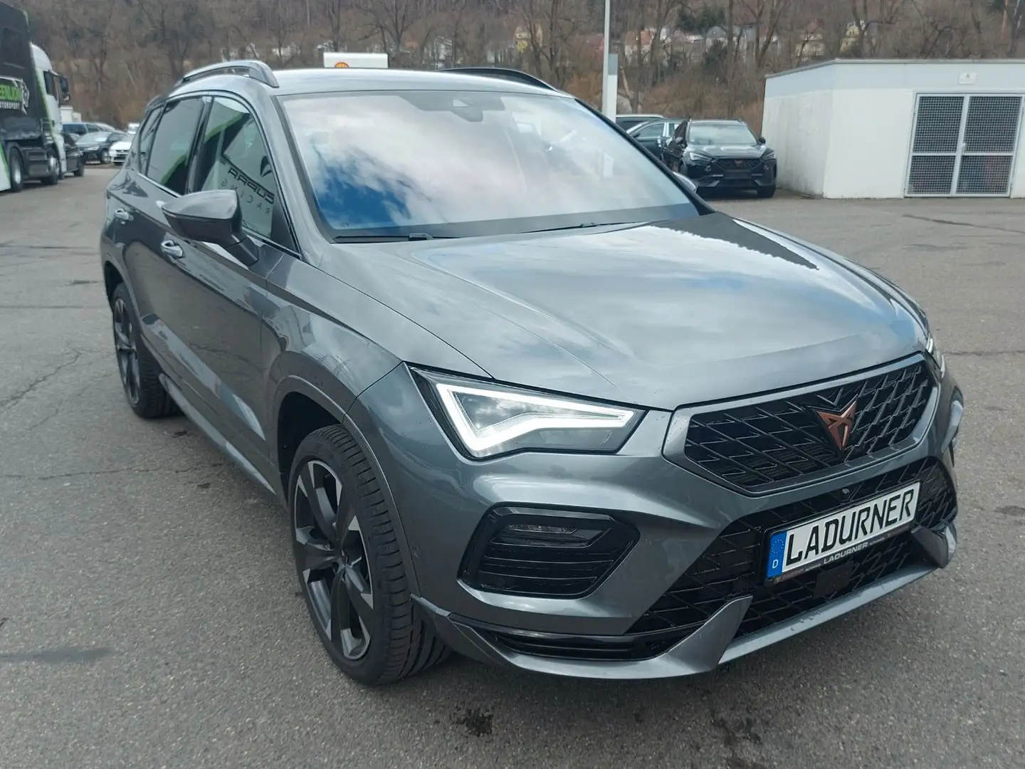 CUPRA Ateca 1.5 TSI DSG *Navi/AHK/LED/SHZ/ACC* Gris - 1