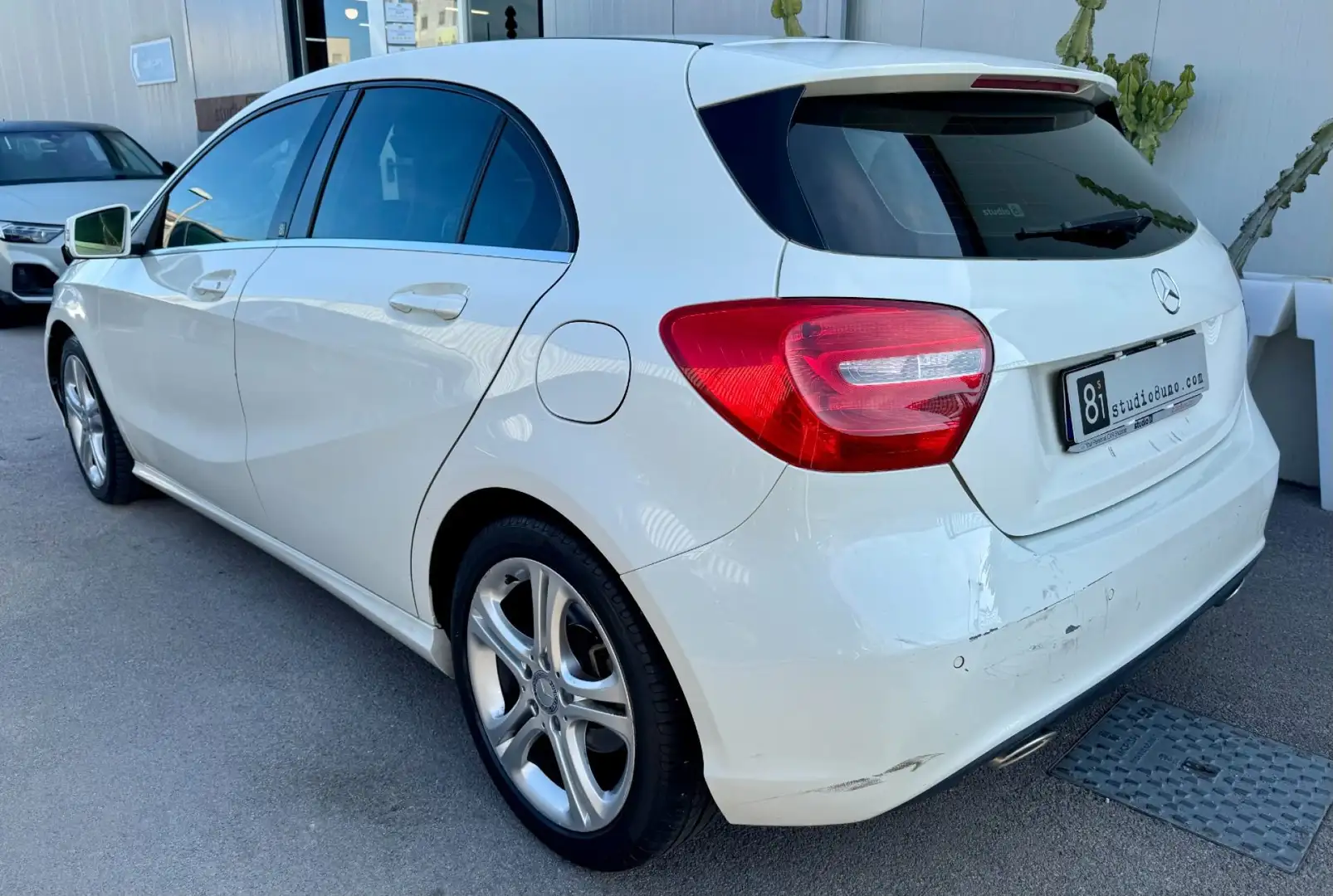 Mercedes-Benz A 180 d Automatic Sport Bianco - 2