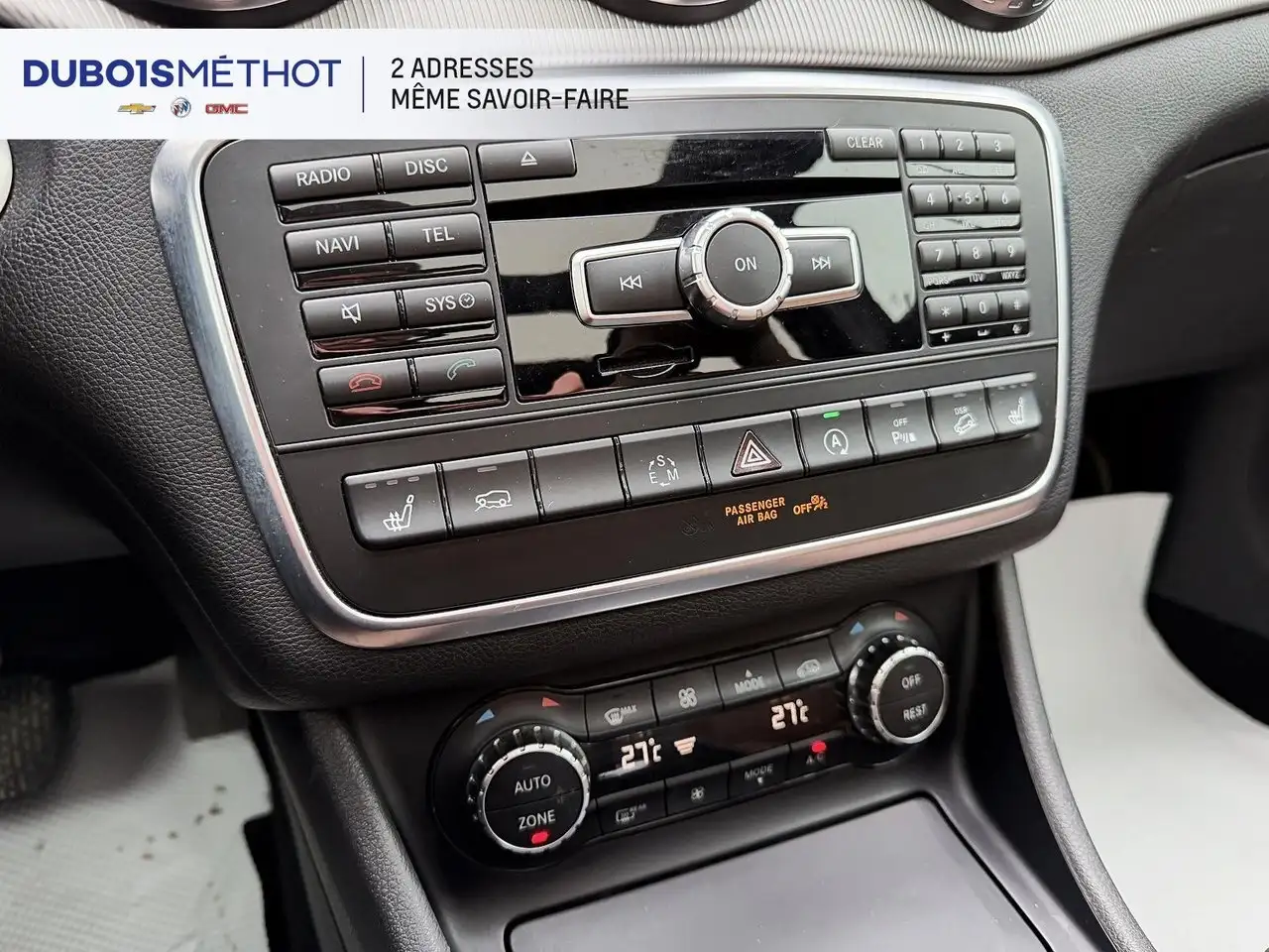 Mercedes-Benz GLA снимка Mercedes-Benz GLA