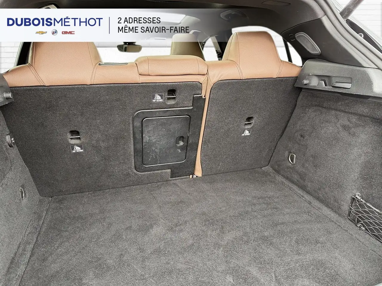 Mercedes-Benz GLA снимка Mercedes-Benz GLA