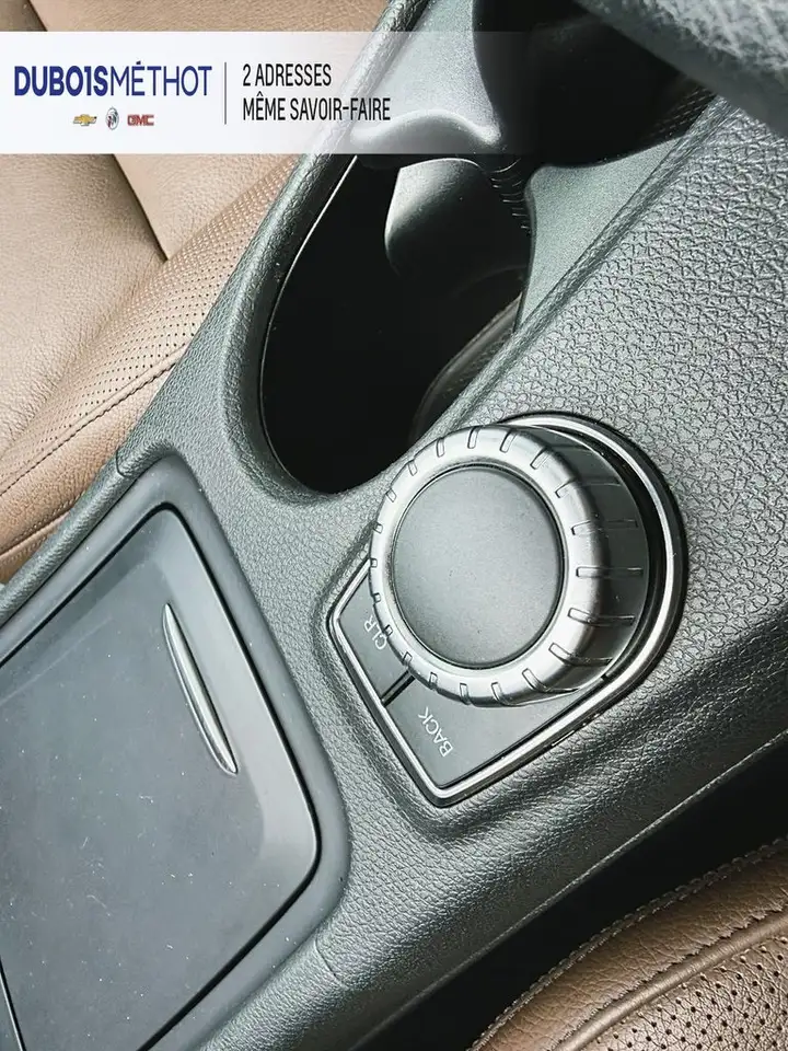 Mercedes-Benz GLA снимка Mercedes-Benz GLA