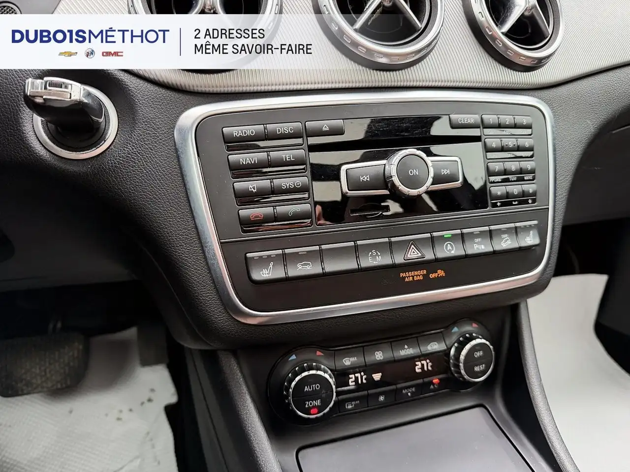 Mercedes-Benz GLA снимка Mercedes-Benz GLA