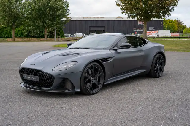Aston Martin DBS Superleggera | Q paint | Carbon |