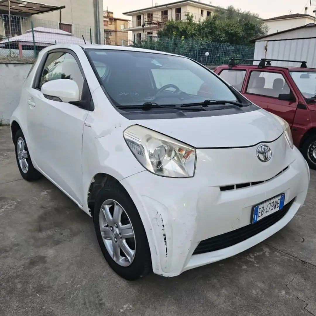 Toyota iQ 1.0 Sol Bianco - 1