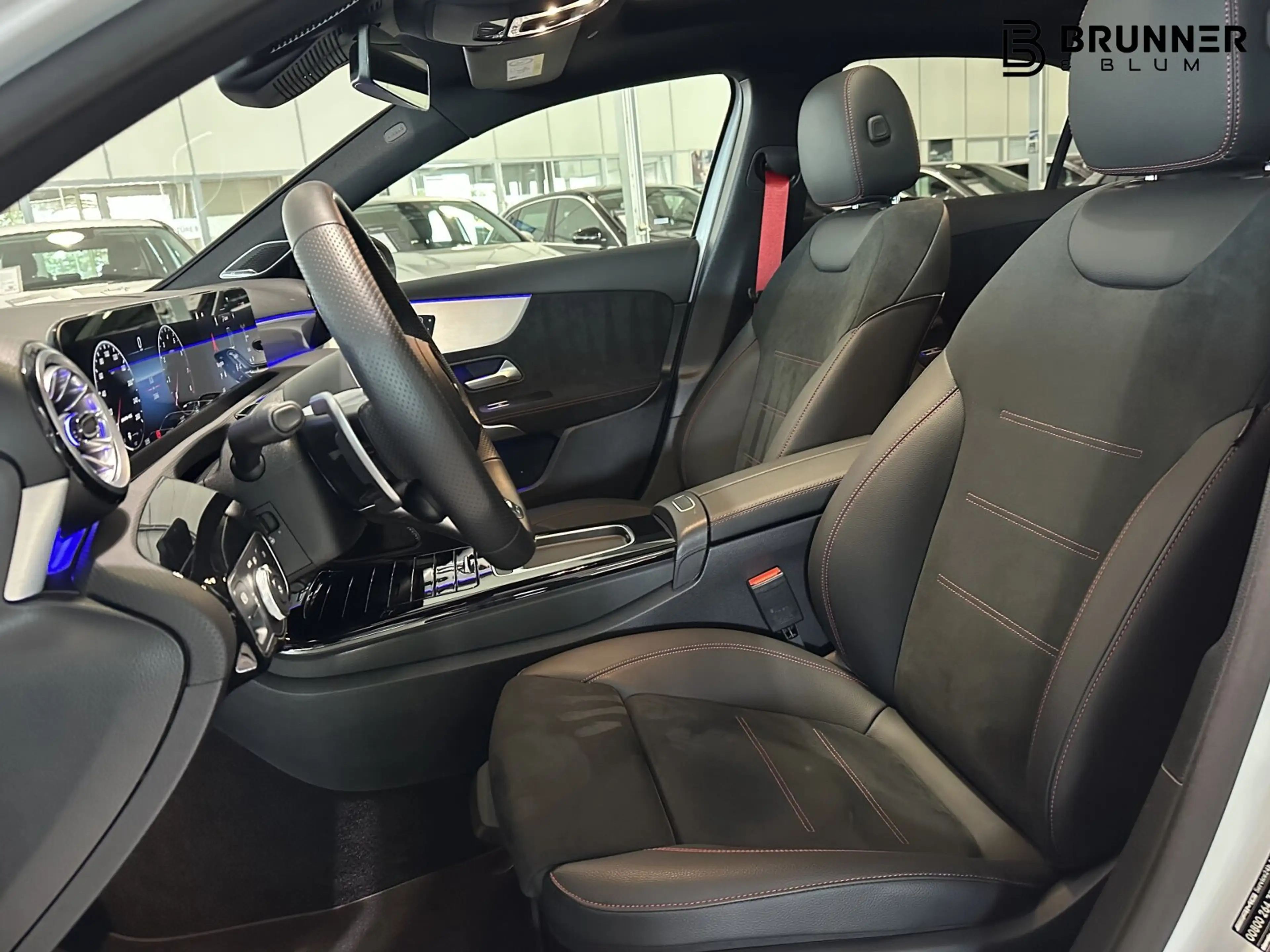 Mercedes-Benz A 35 AMG A 35 4M Limo Distr/Memory/Pano/HeadUp/360/Sound BC — photo 11