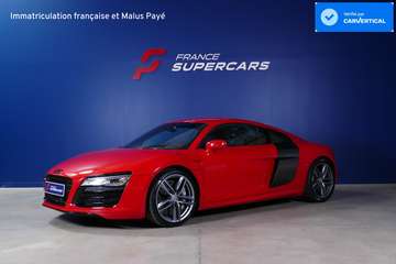 V10 5.2 FSI S tronic QUATTRO
