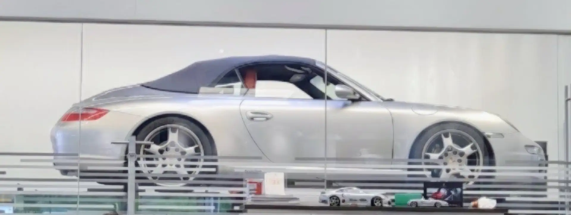 Porsche 997 911 Carrera Cabriolet Tiptronic S Silber - 1