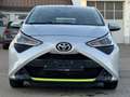 Toyota Aygo 1.0 x-play*KLIMA*TEMPOMAT*KAMERA*TÜV NEU* Silber - thumbnail 3