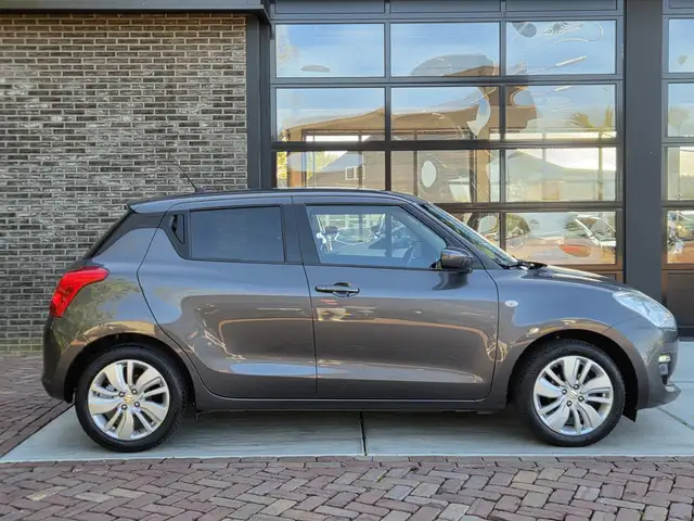 Suzuki Swift view 7