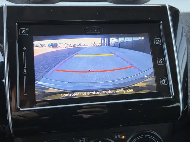Suzuki Swift view 6