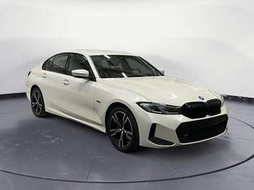 330e - BVA Sport M Sport - Affichage Tête Haute - FULL Led - Park Assist