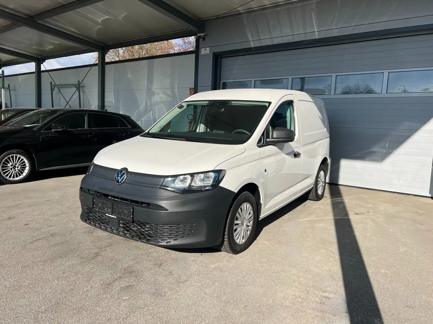 Volkswagen Caddy Kasten 2,0 TDI ASSISTENTEN/KLIMA/PARKTR./TEMPOMAT Weiß - 2