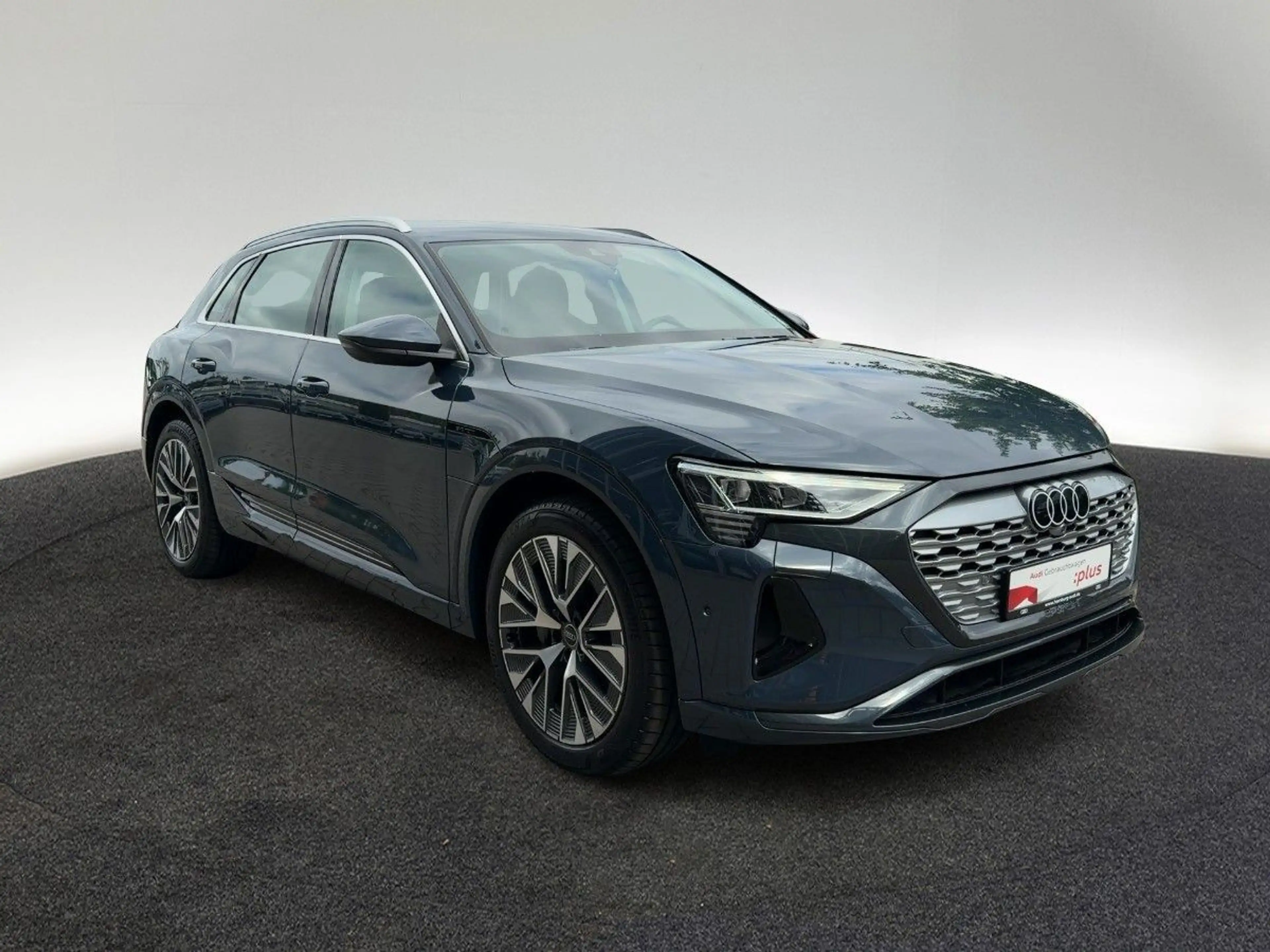 Audi Q8 e-tron 55 advanced quattro AHK B&O Navi — photo 6