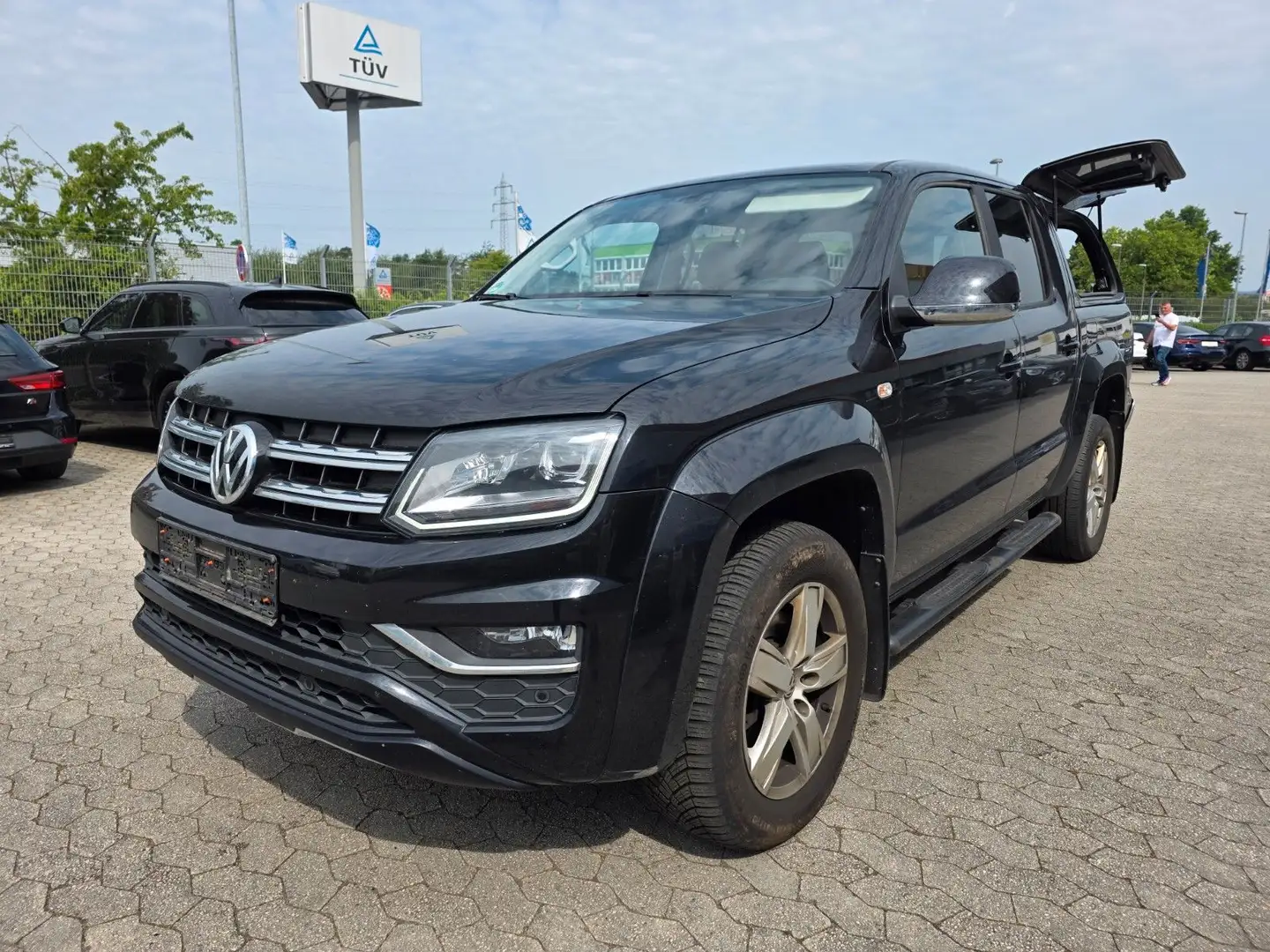 Volkswagen Amarok Highline DoubleCab 4Motion 3,0 Ltr. - V6 Schwarz - 1