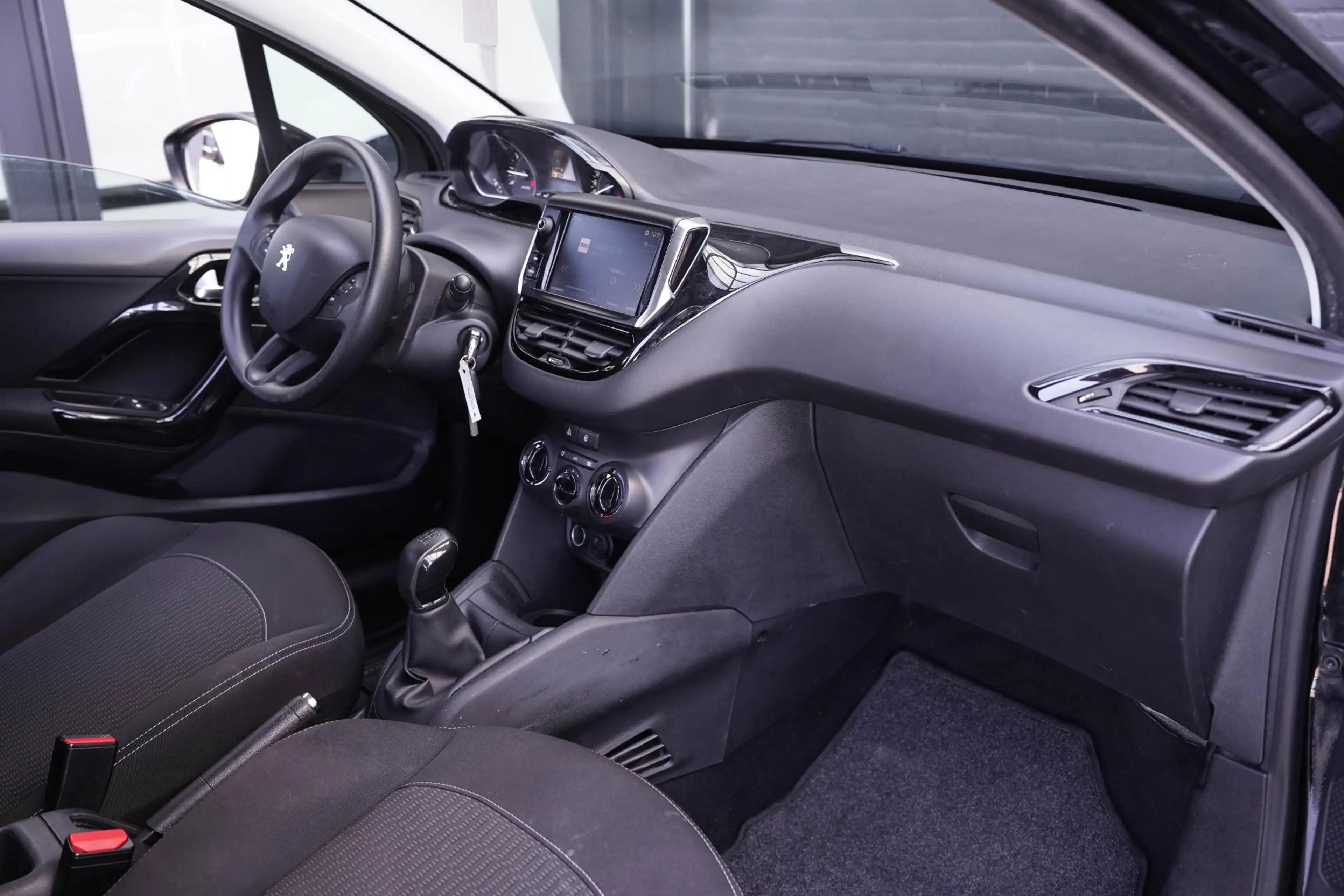 Peugeot 208 1.2 PureTech 75 Active 3 Drs Airco, mistlampen voo — photo 32