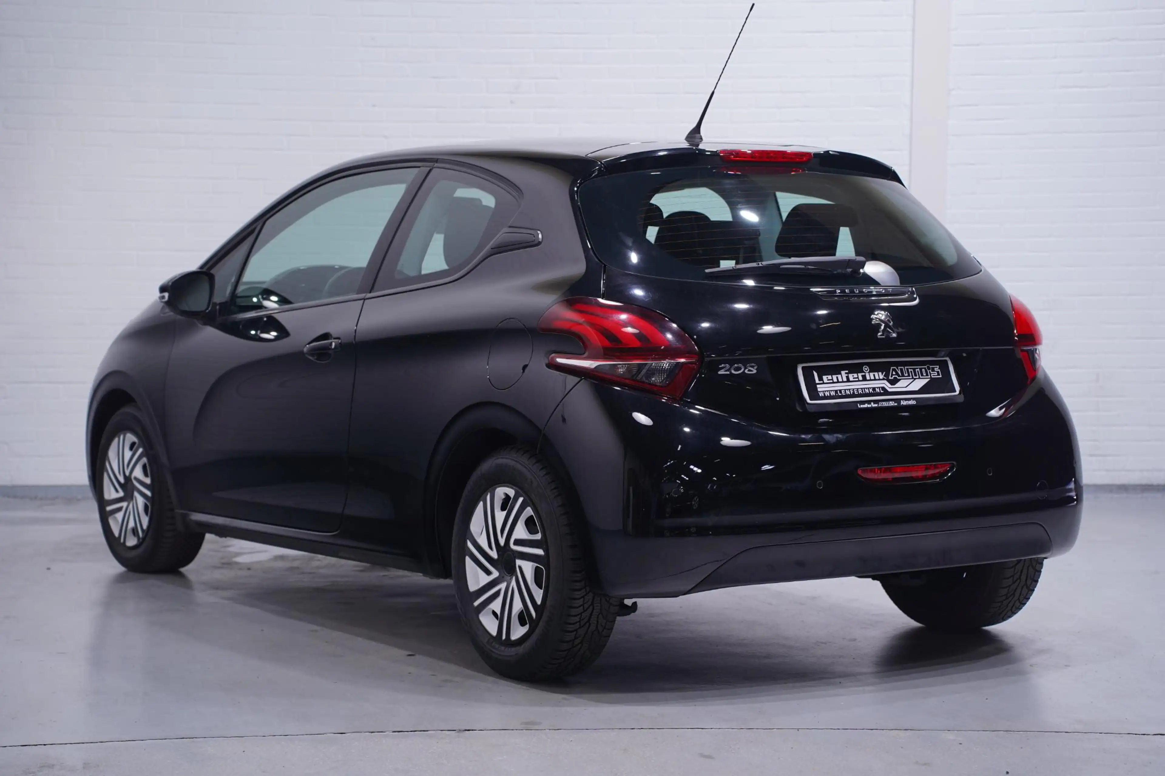 Peugeot 208 1.2 PureTech 75 Active 3 Drs Airco, mistlampen voo — photo 3