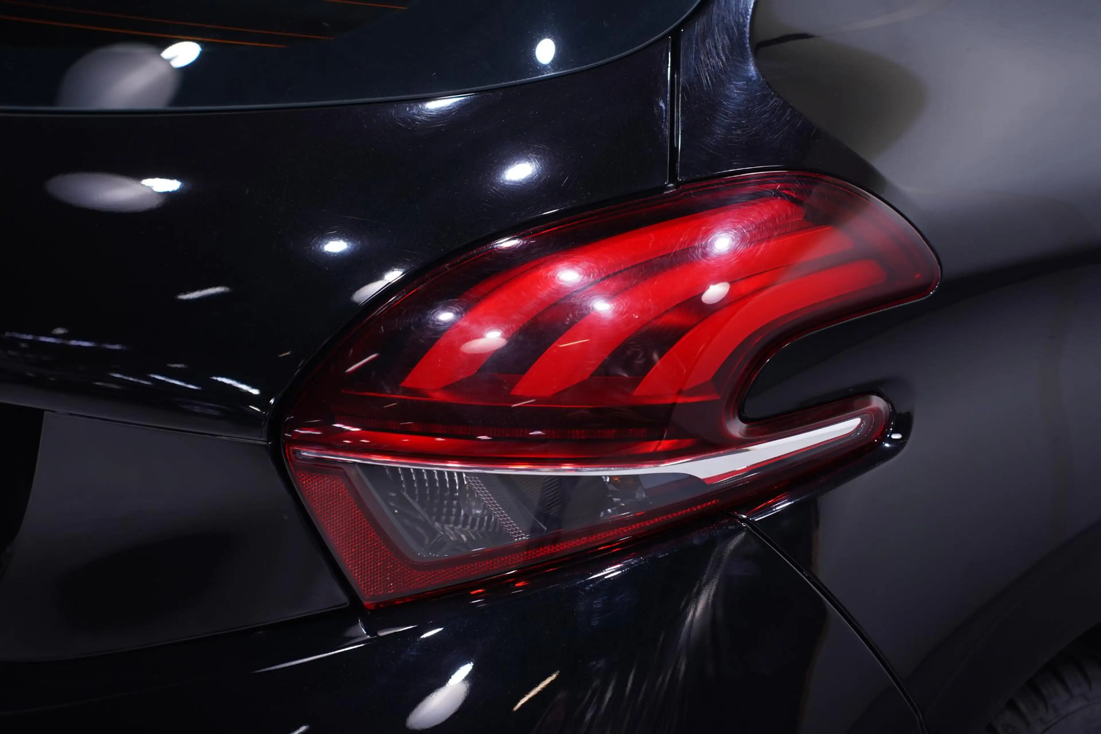 Peugeot 208 1.2 PureTech 75 Active 3 Drs Airco, mistlampen voo — photo 16