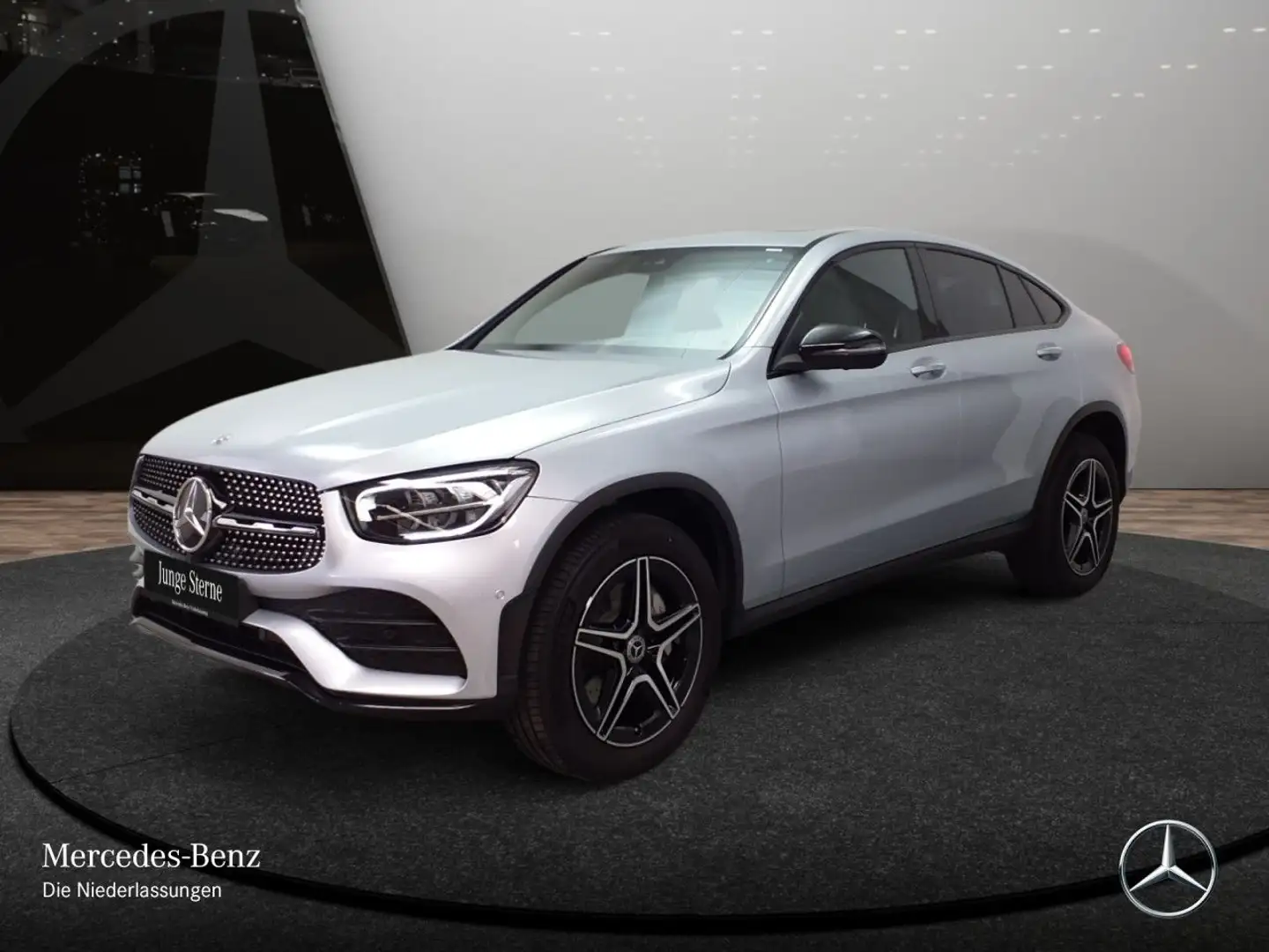 Mercedes-Benz GLC 300 de Coupé 4M AMG+NIGHT+360+AHK+LED+SPUR+9G Silber - 2