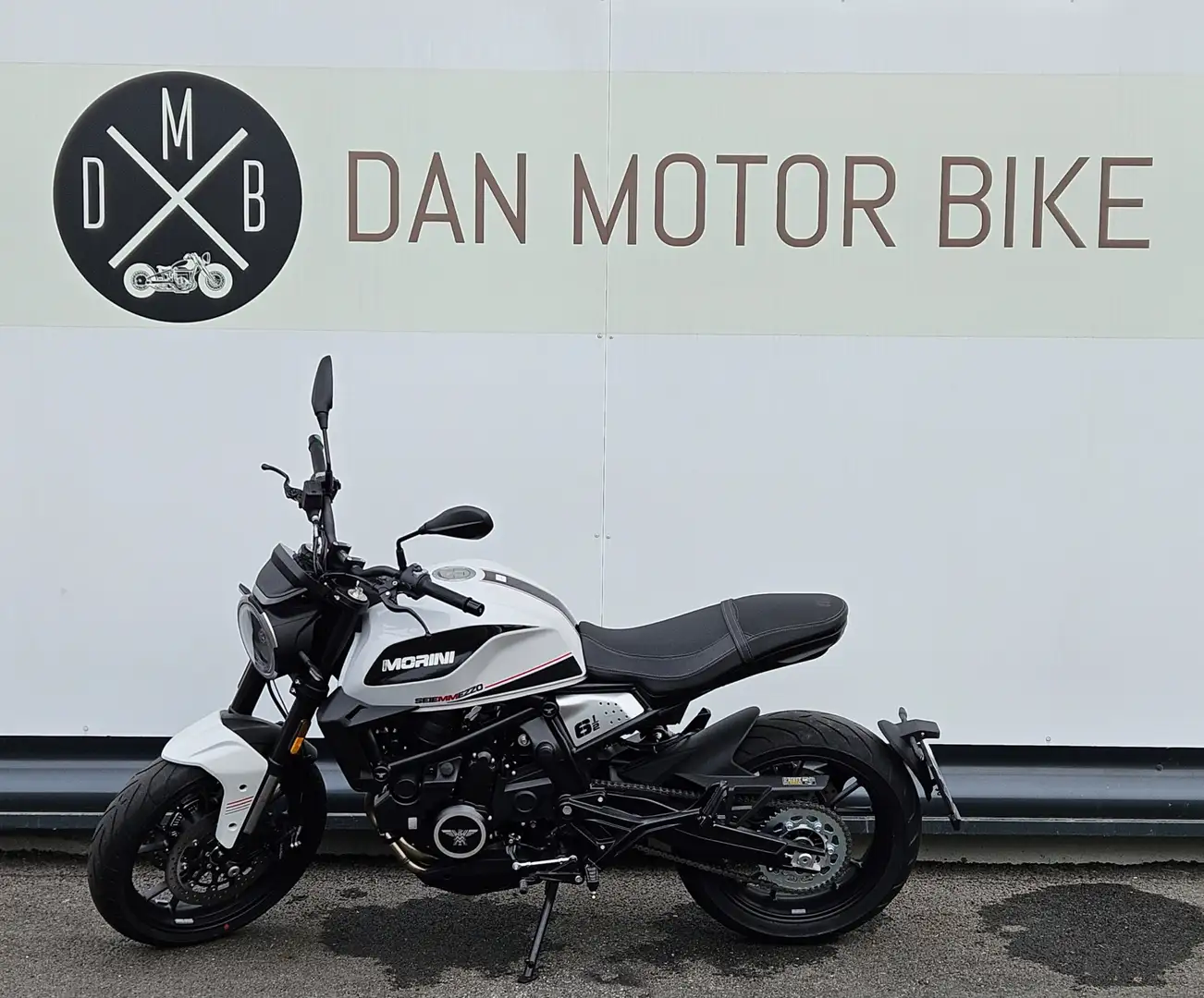 Moto Morini Seiemmezzo Blanc - 1