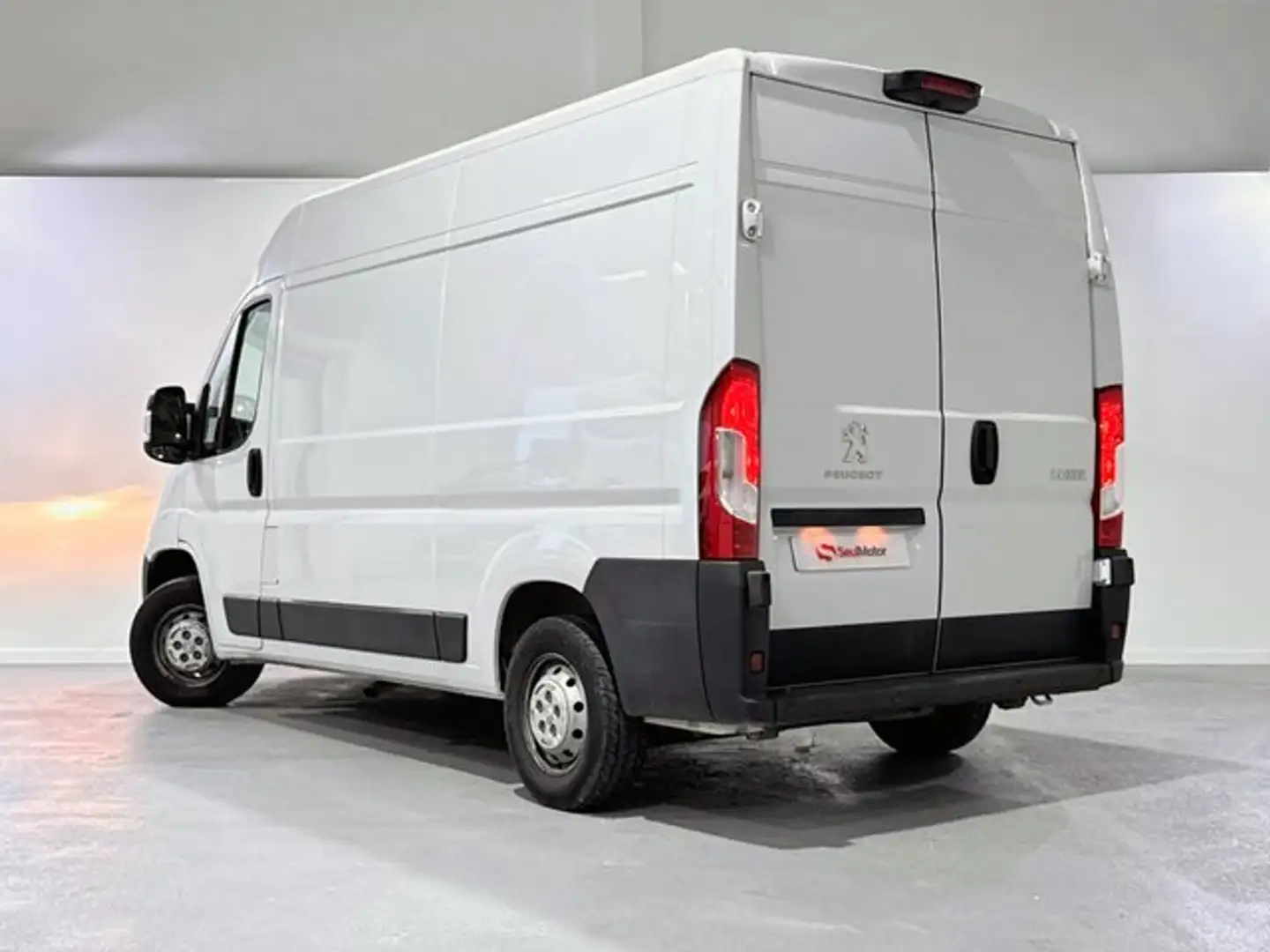 Peugeot Boxer Furgón 2.2 Diesel 3.5 L2H2 S 140 Blanco - 2