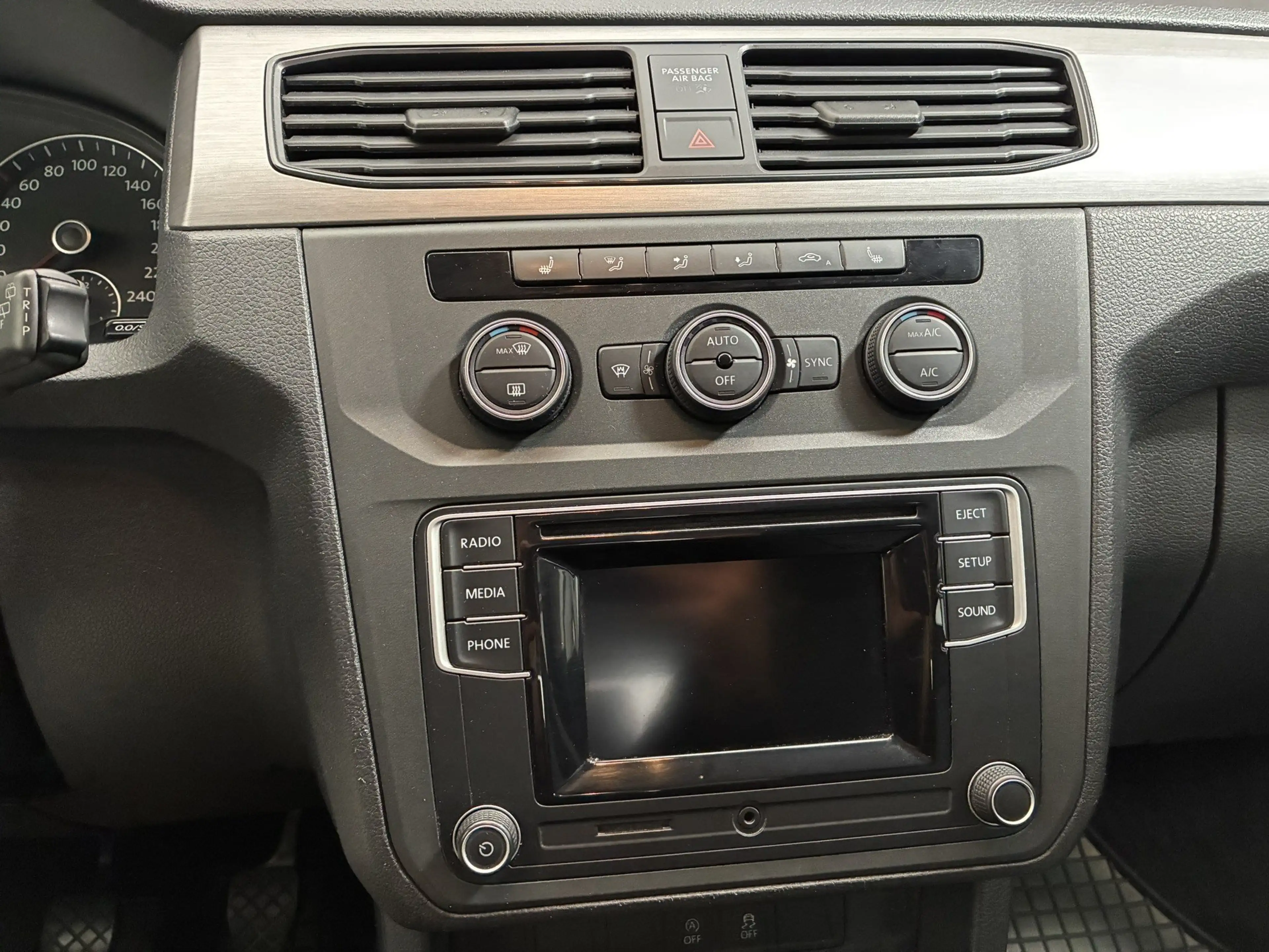 Volkswagen Caddy 2,0 TDI 4MOTION — photo 14