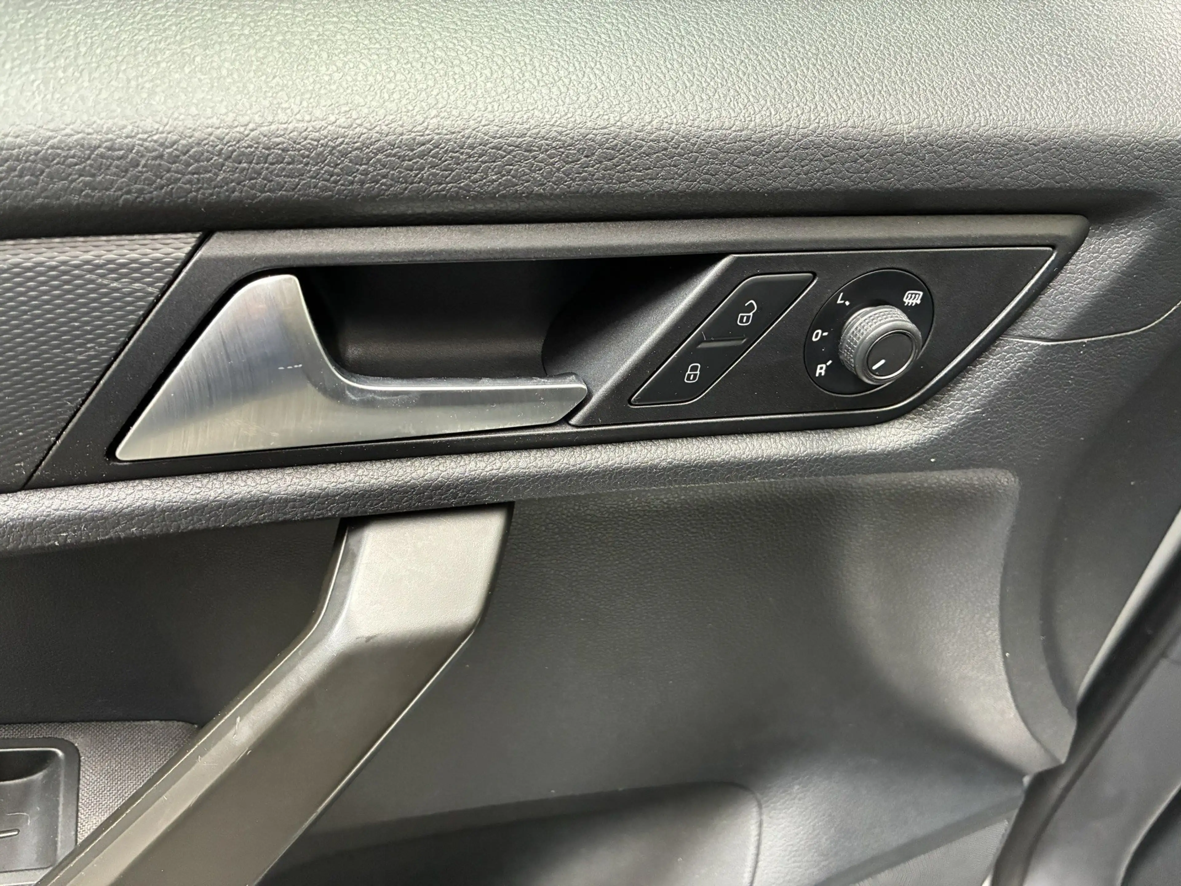 Volkswagen Caddy 2,0 TDI 4MOTION — photo 10