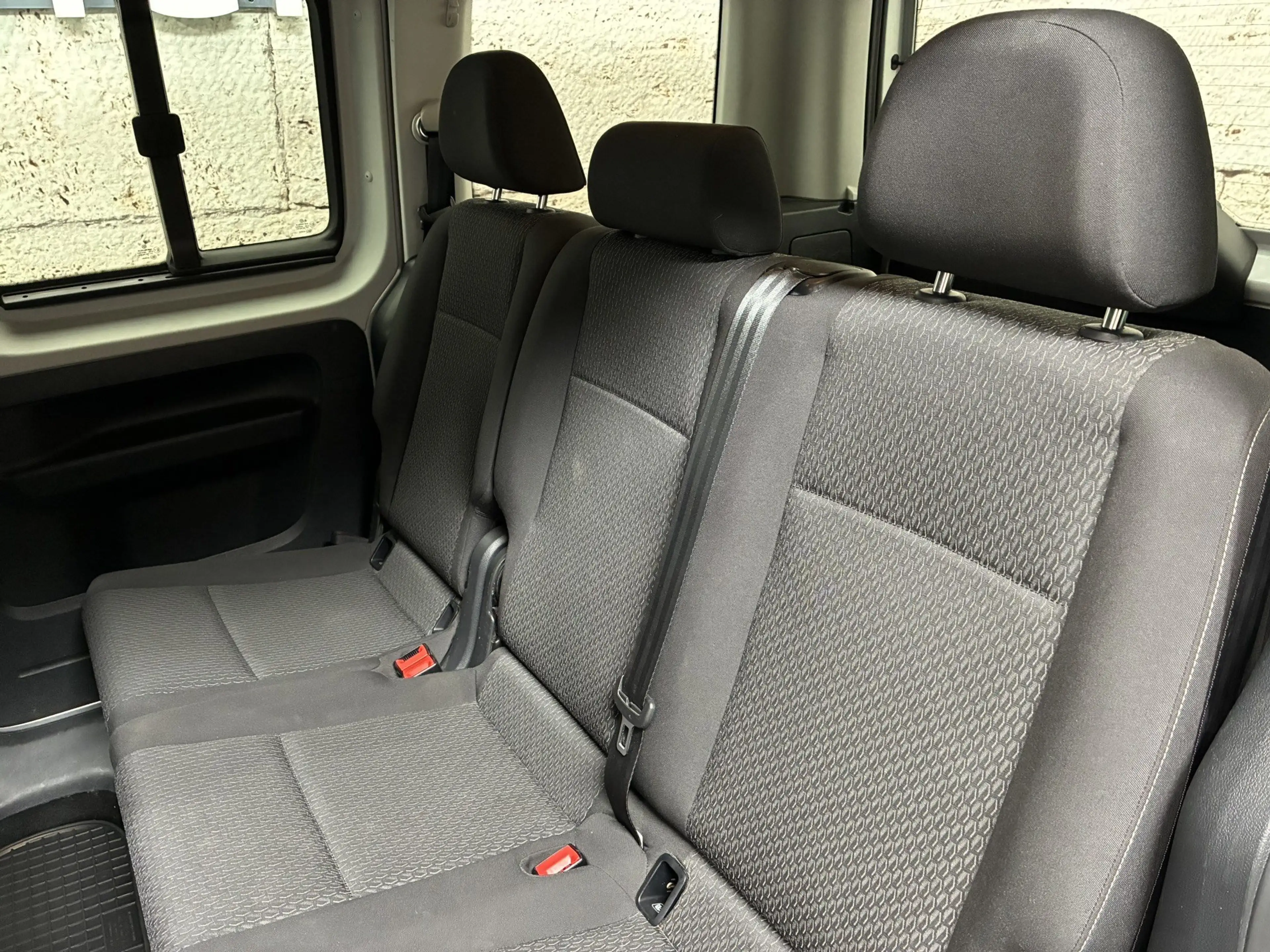 Volkswagen Caddy 2,0 TDI 4MOTION — photo 9